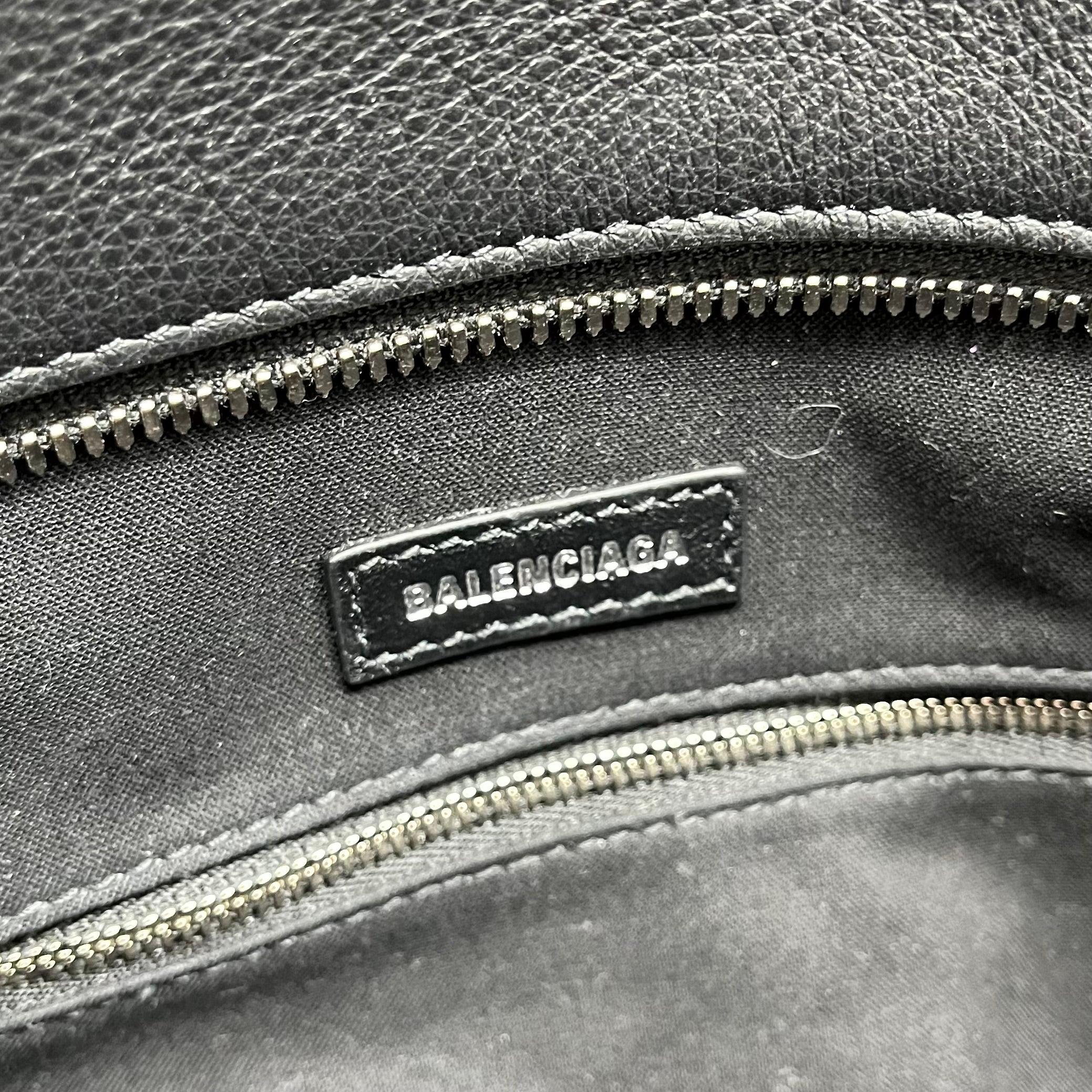 Balenciaga Black Everyday East-West Tote - Image 11