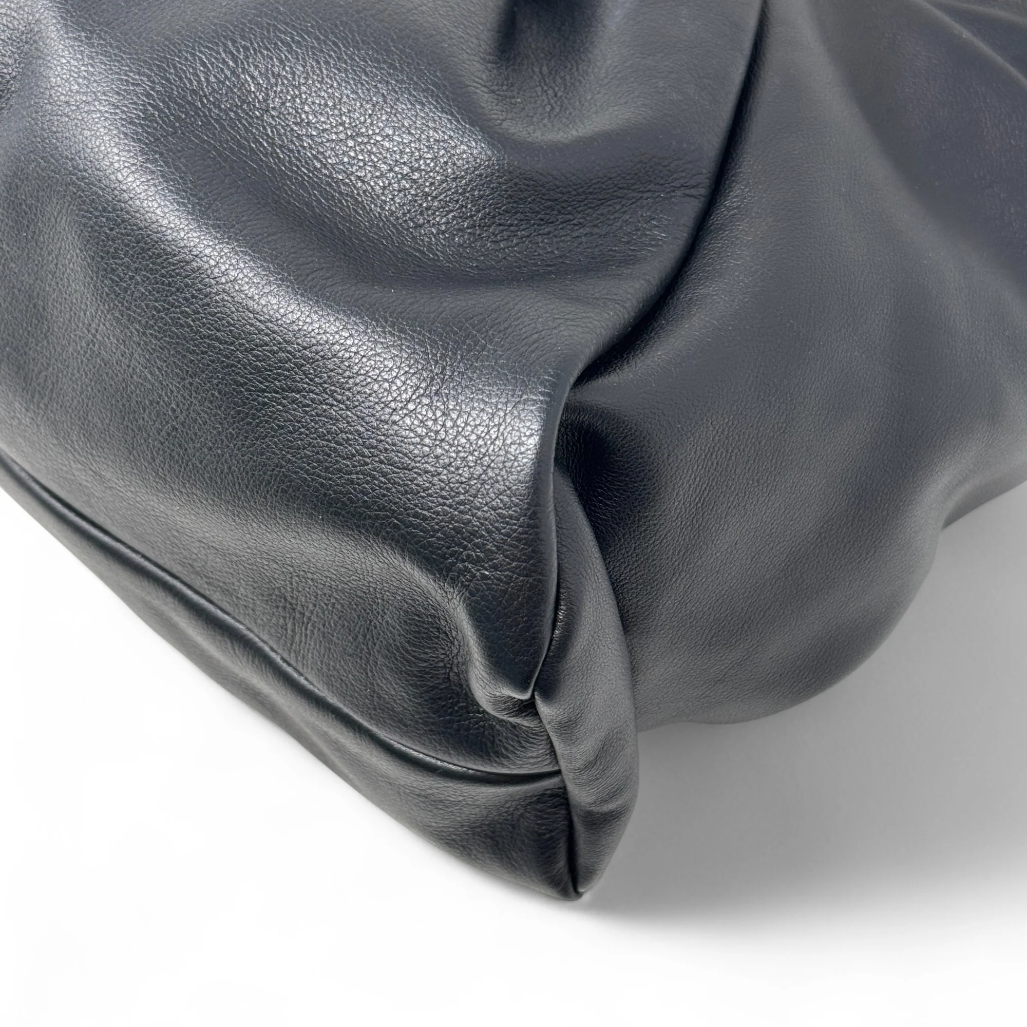 Bottega Veneta Black Shoulder Pouch - Image 8