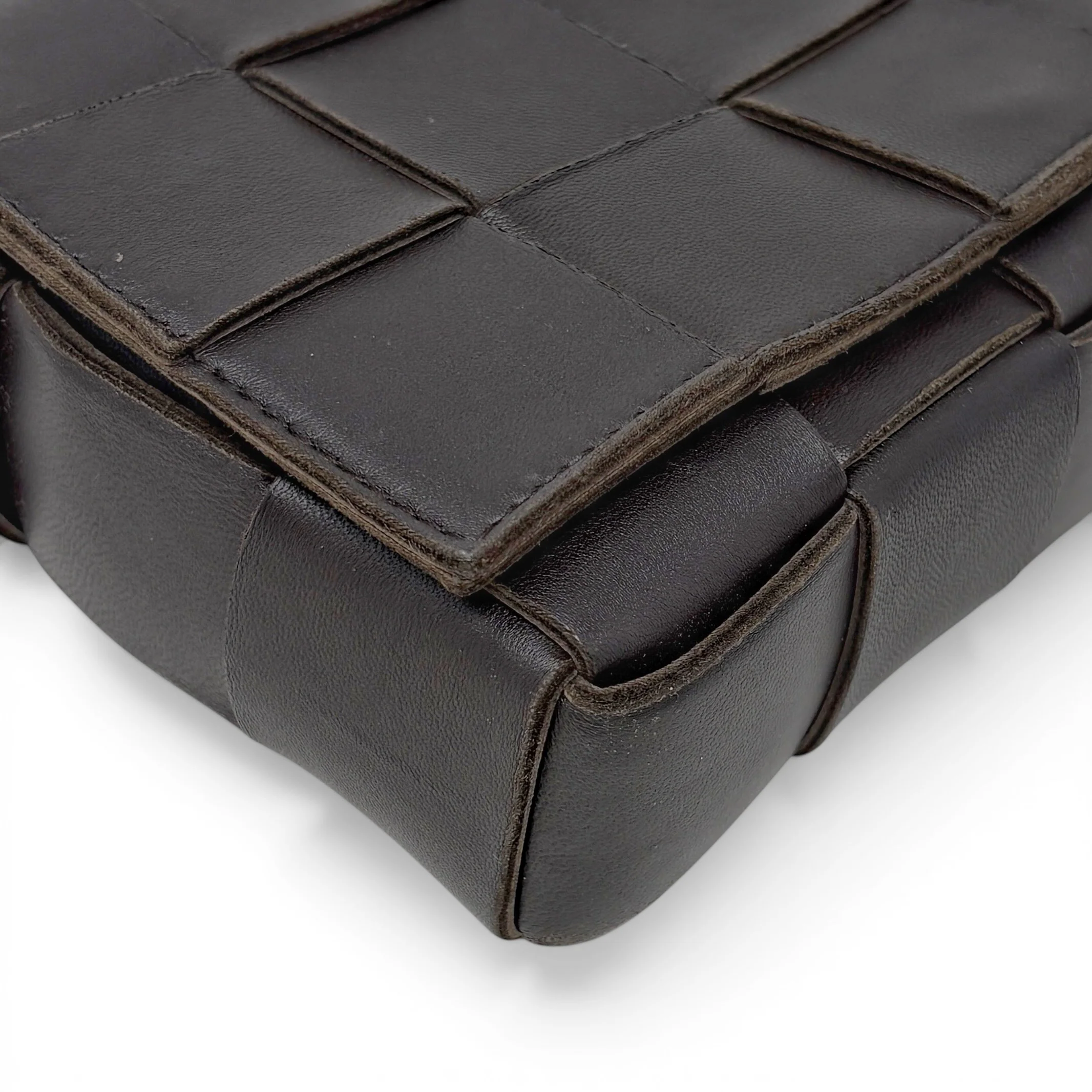 Bottega Veneta Dark Brown Cassette Bag - Image 9