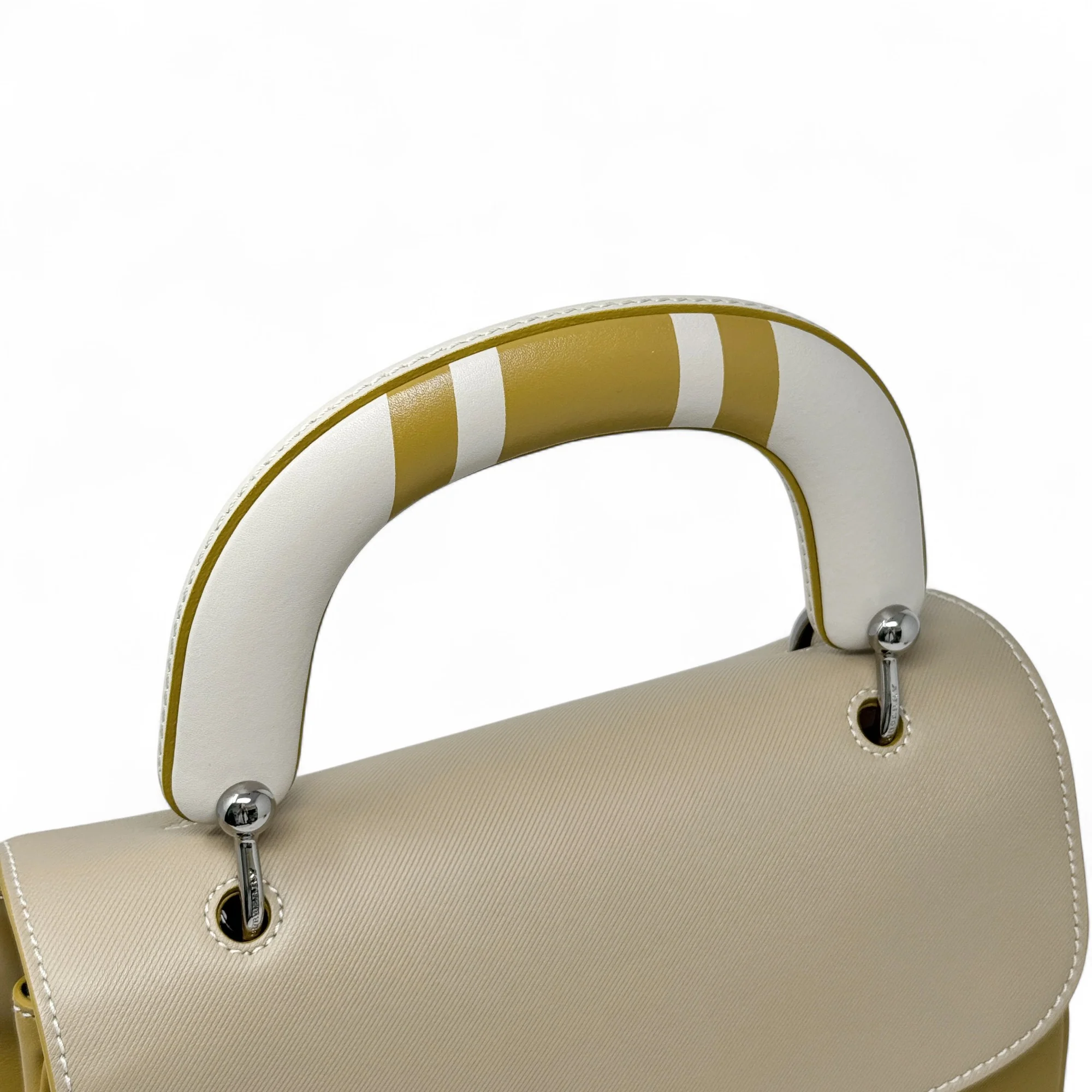 Burberry Ochre Medium Trench Top Handle Bag - Image 6