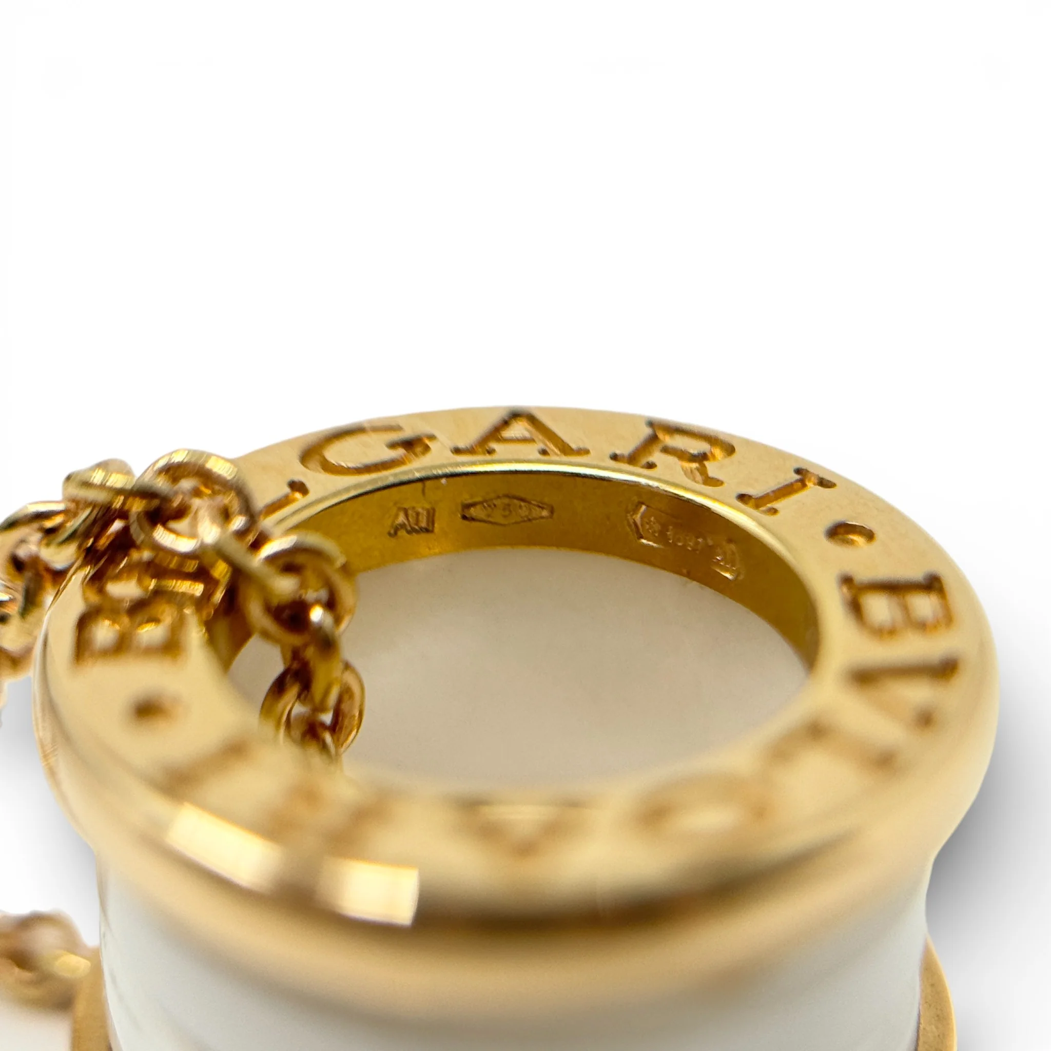 Bvlgari White B.zero1 Necklace - Image 9