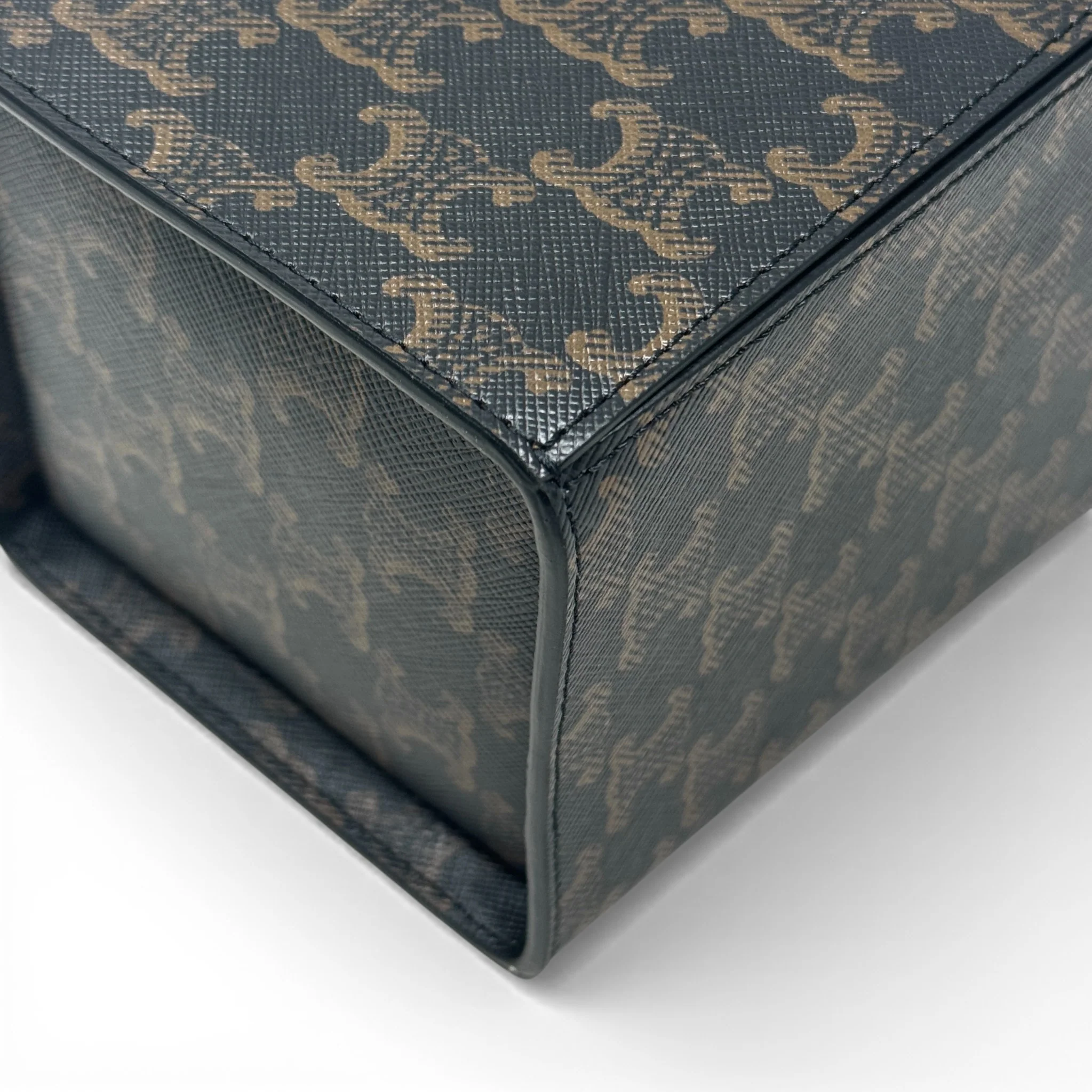 Celine Triomphe Strap Box Bag - Image 6
