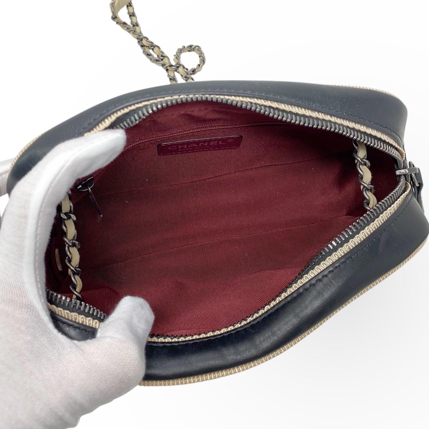 Chanel Beige Calfskin Small Ballerine Camera Bag - Image 10