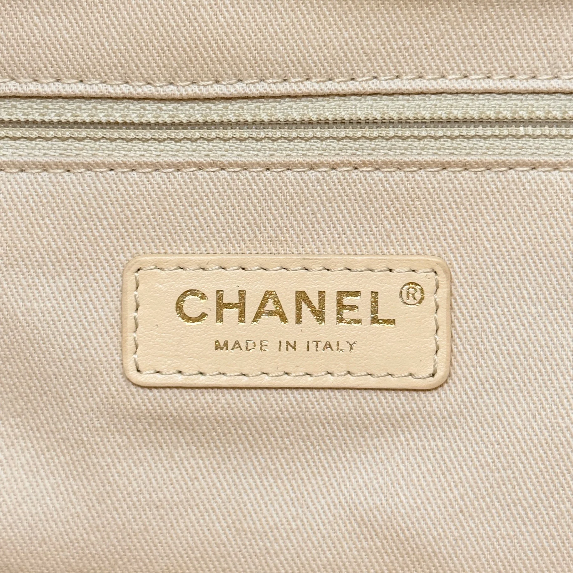Chanel Beige Tweed Medium Deauville Tote - Image 14