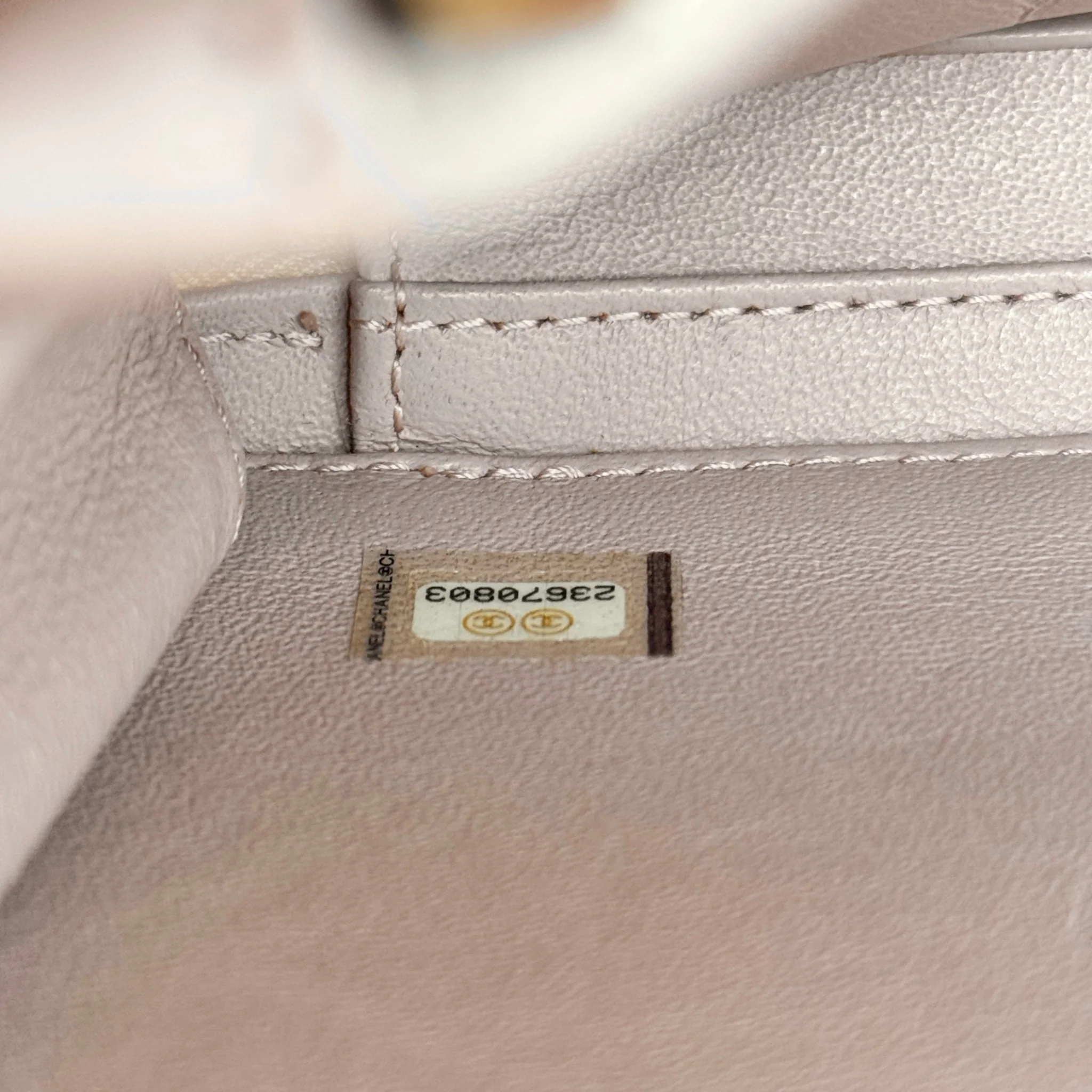 Chanel Beige Medium Filigree Case - Image 13