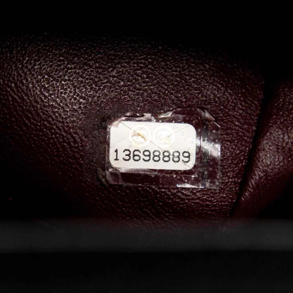 Chanel Black Calfskin 2.55 Reissue 227 - Image 15