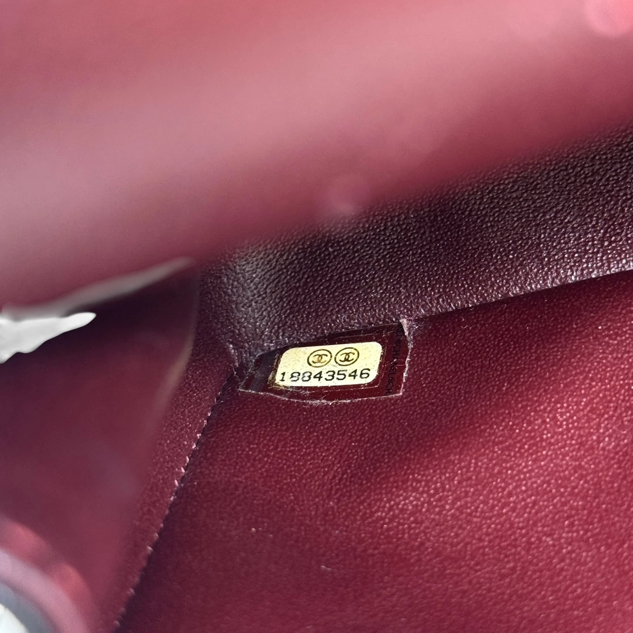 Chanel Black Calfskin 2.55 Reissue 225 - Image 15