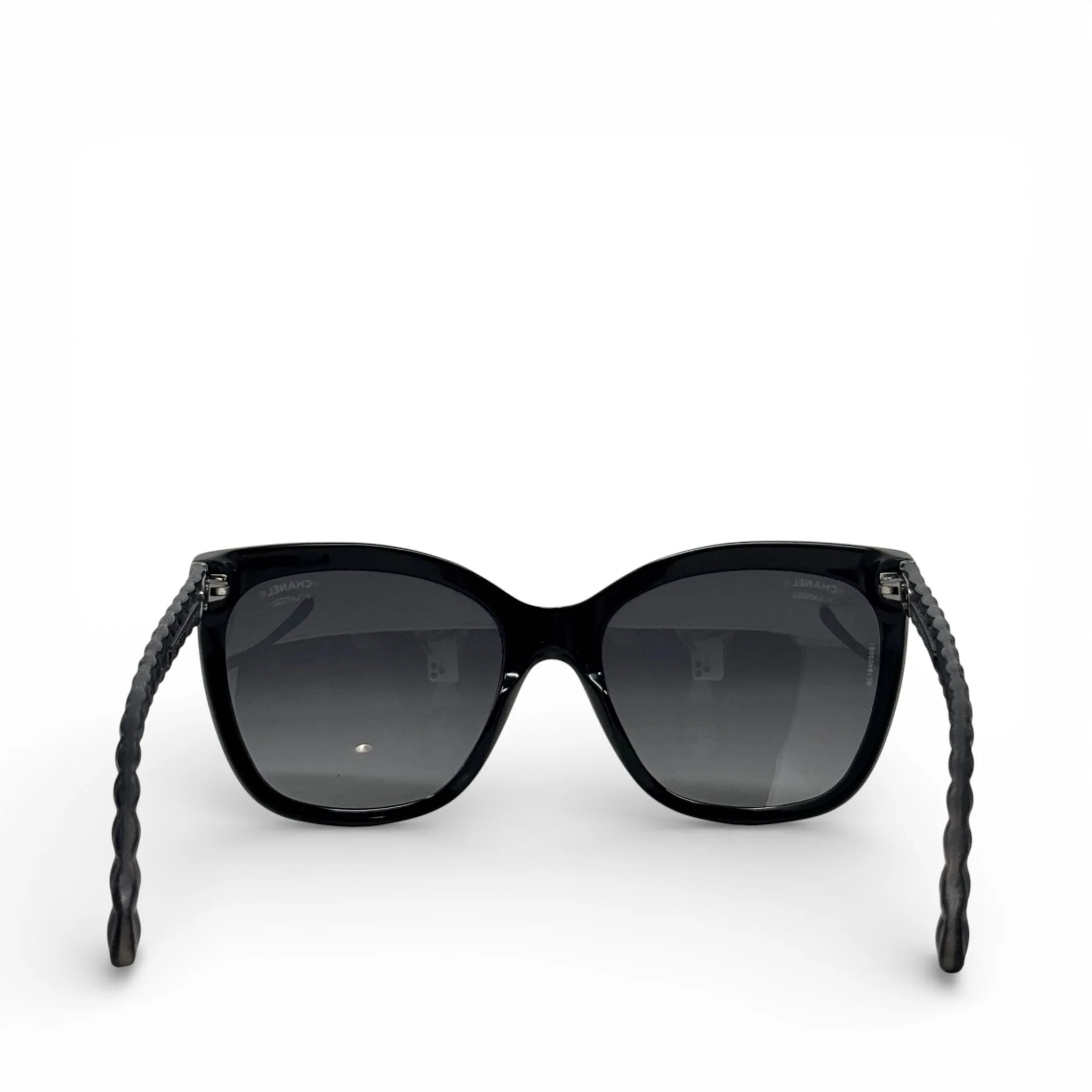 Chanel Black CC Logo Polarized Sunglasses 5288-Q - Image 3