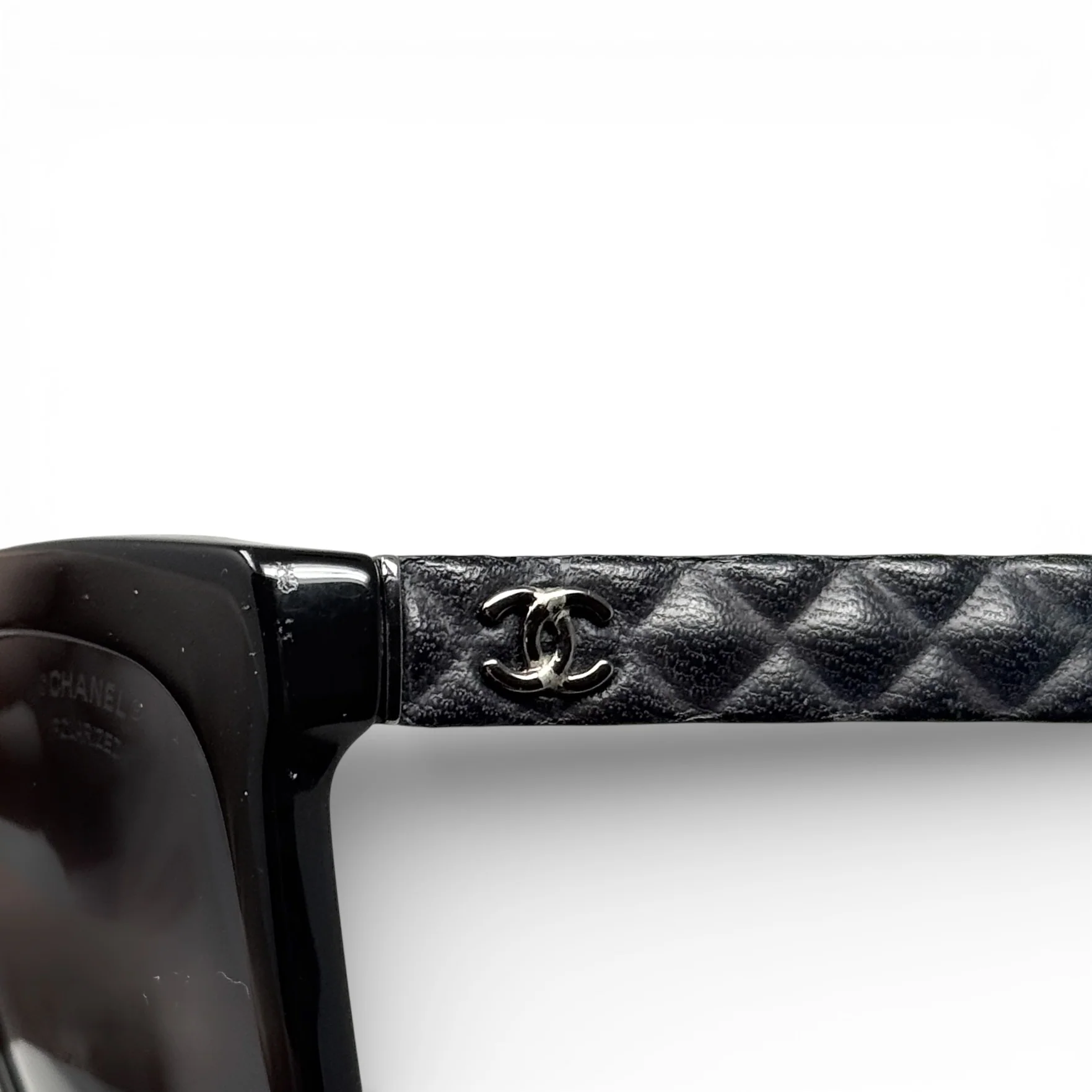 Chanel Black CC Logo Polarized Sunglasses 5288-Q - Image 8