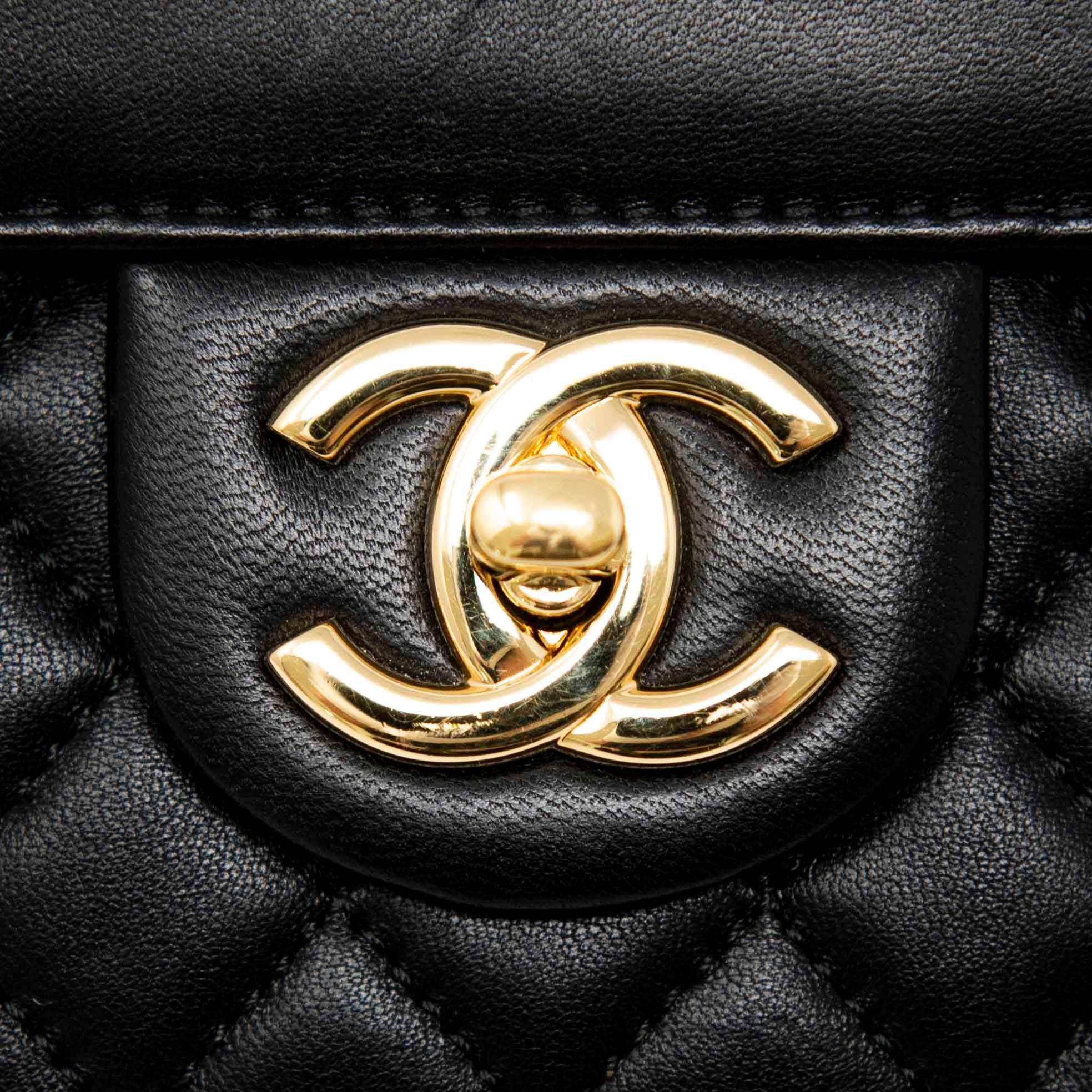 Chanel Black Unchained Flap - Image 12