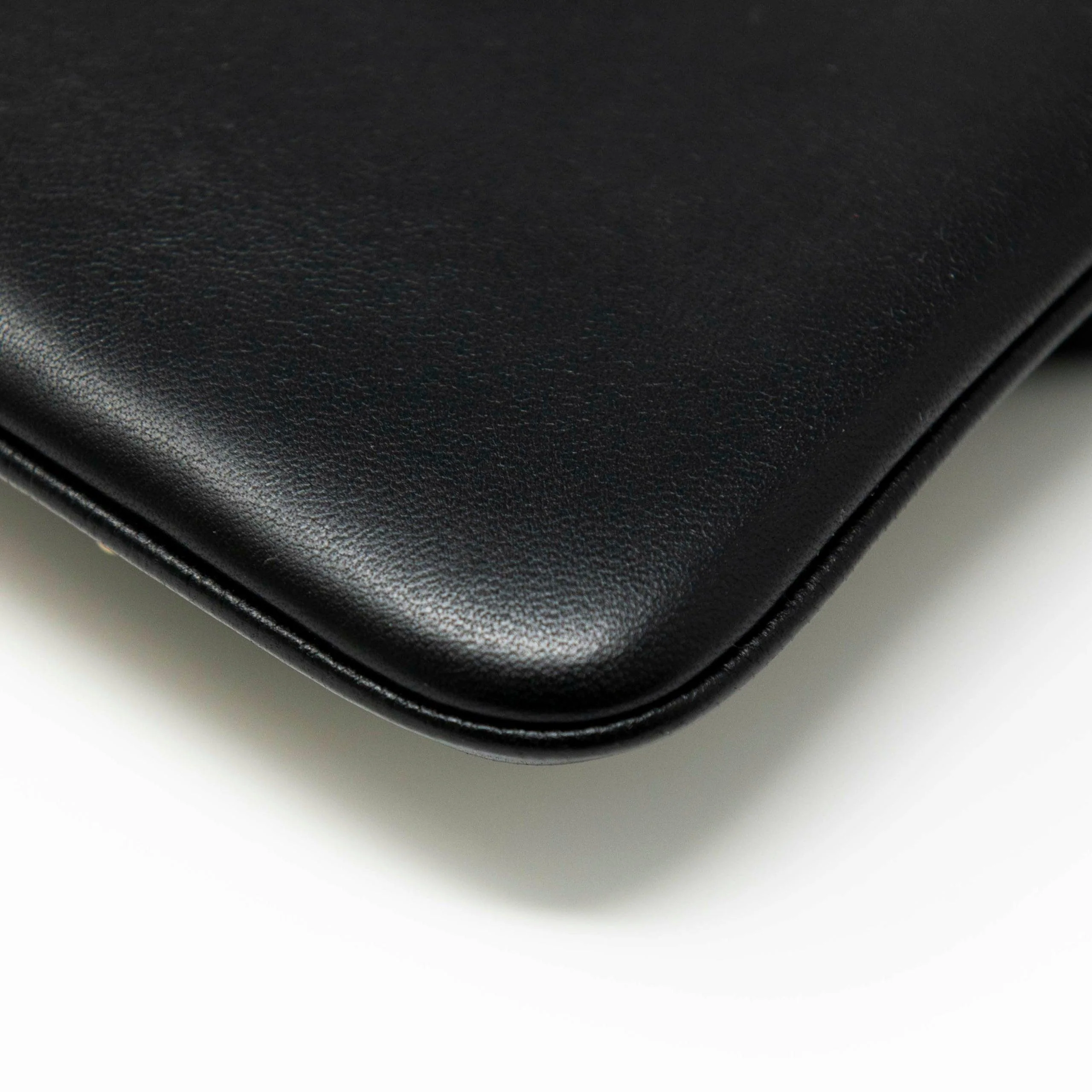 Chanel Black Unchained Flap - Image 9