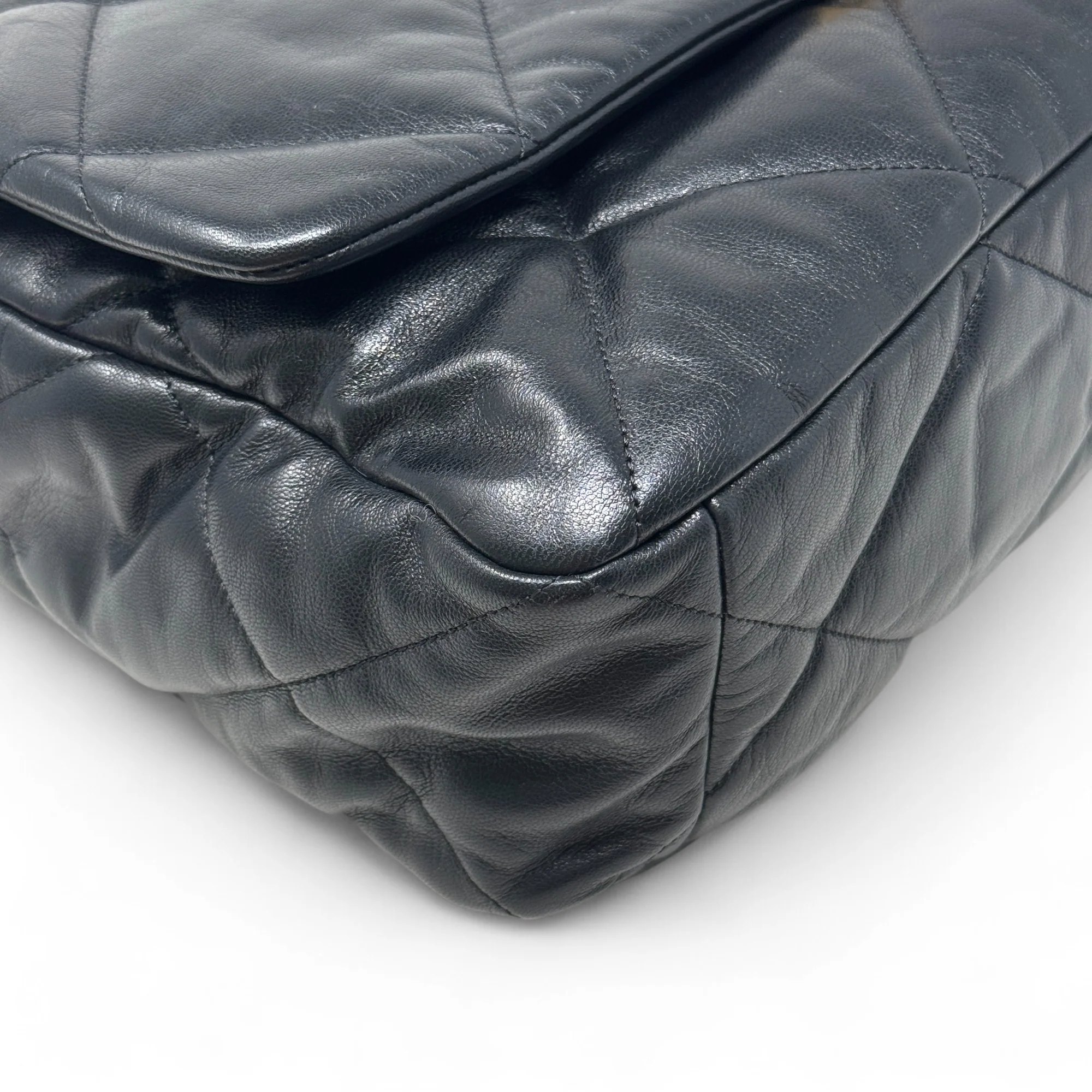 Chanel Black Maxi 19 Flap - Image 6