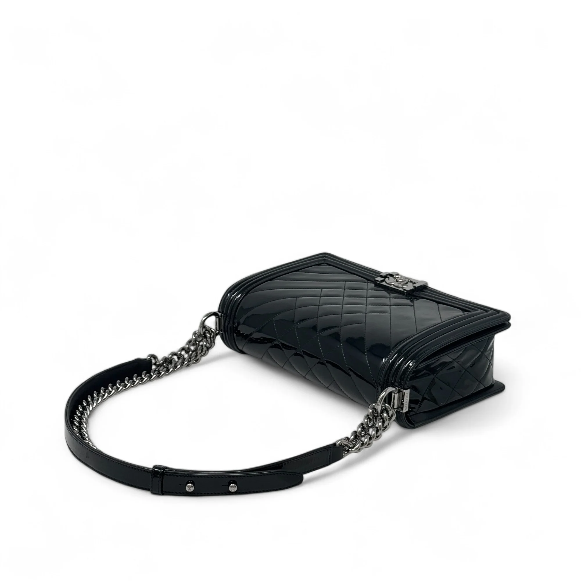 Chanel Black Patent Medium Boy Bag - Image 15