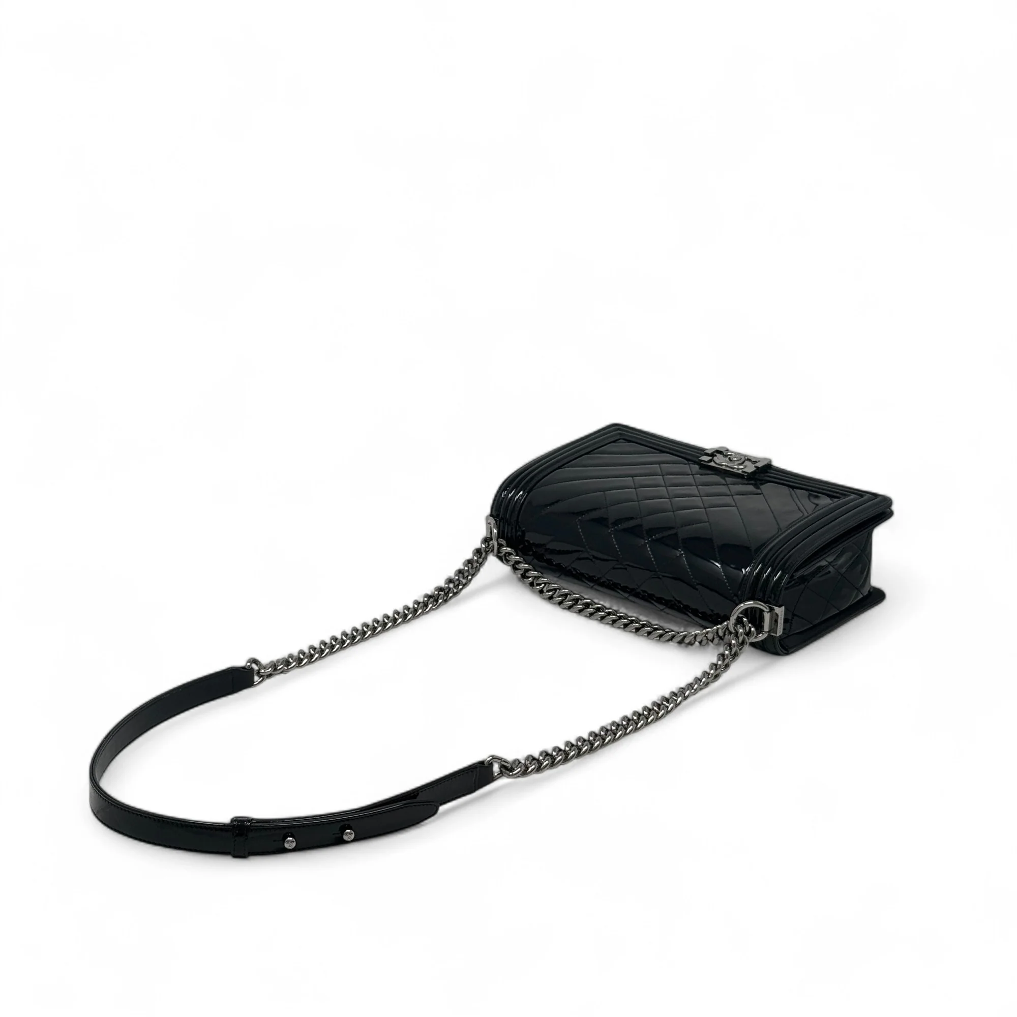 Chanel Black Patent Medium Boy Bag - Image 16