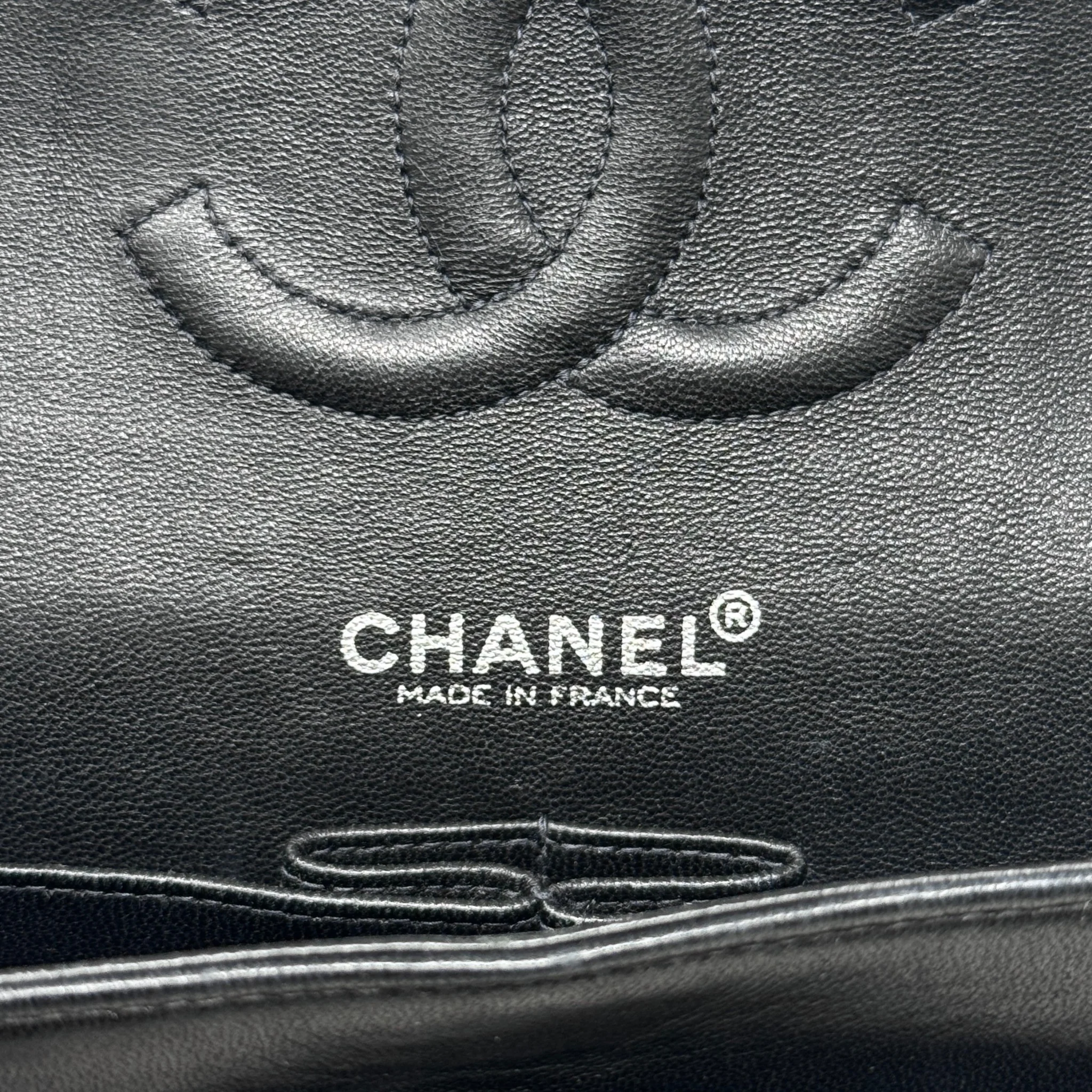 Chanel Black Patent Medium Classic Flap - Image 15