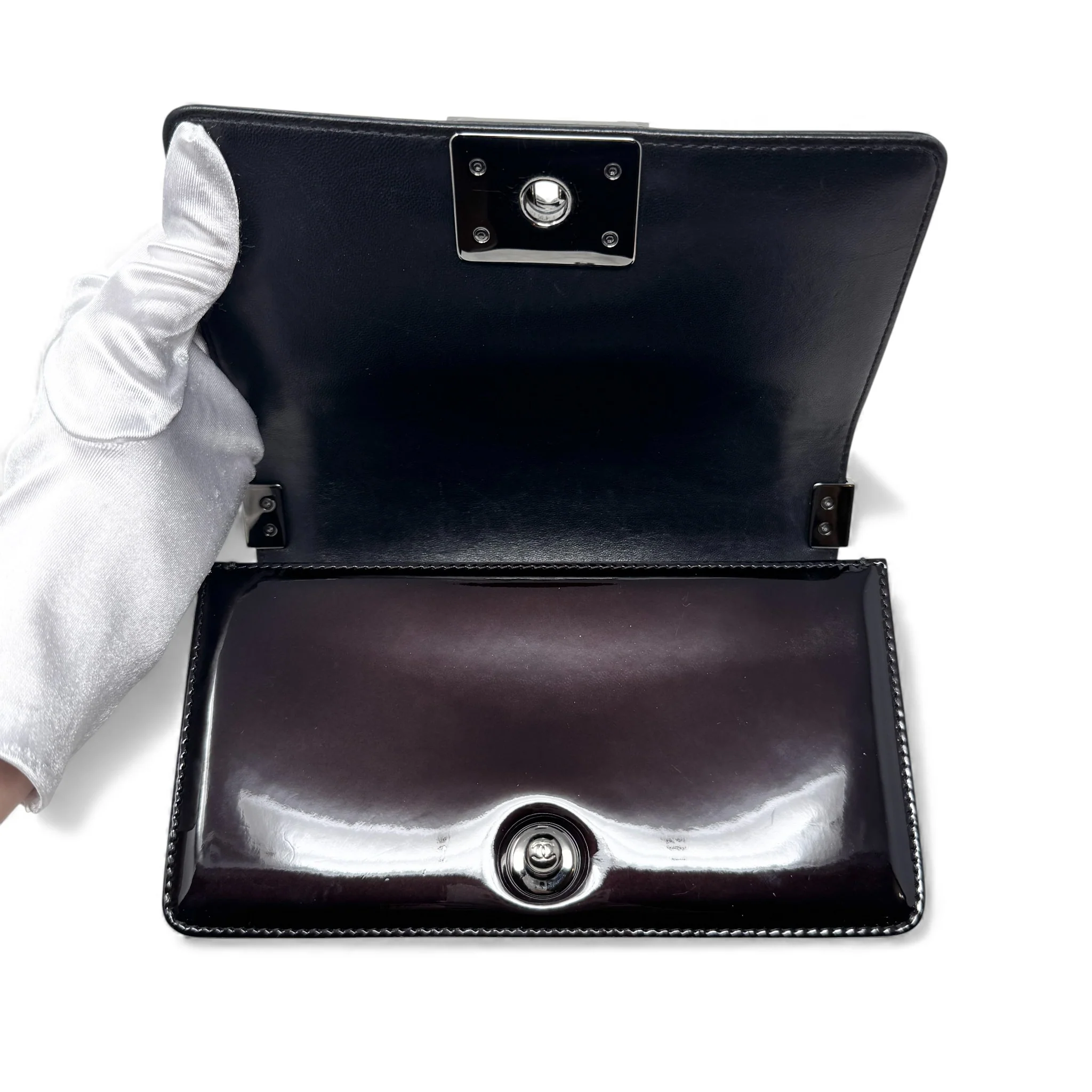 Chanel Black Patent Small Boy Bag - Image 11