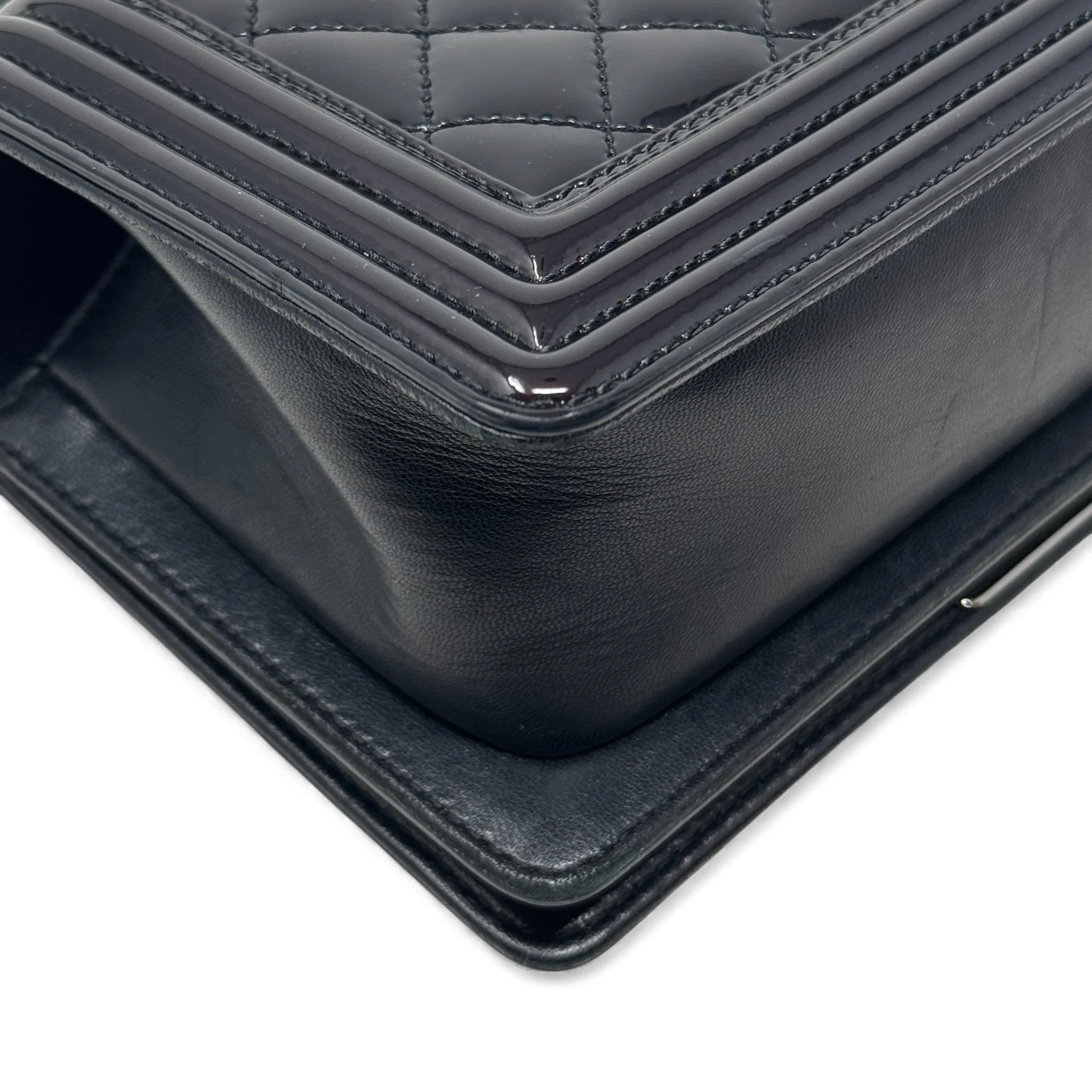 Chanel Black Patent Small Boy Bag - Image 9