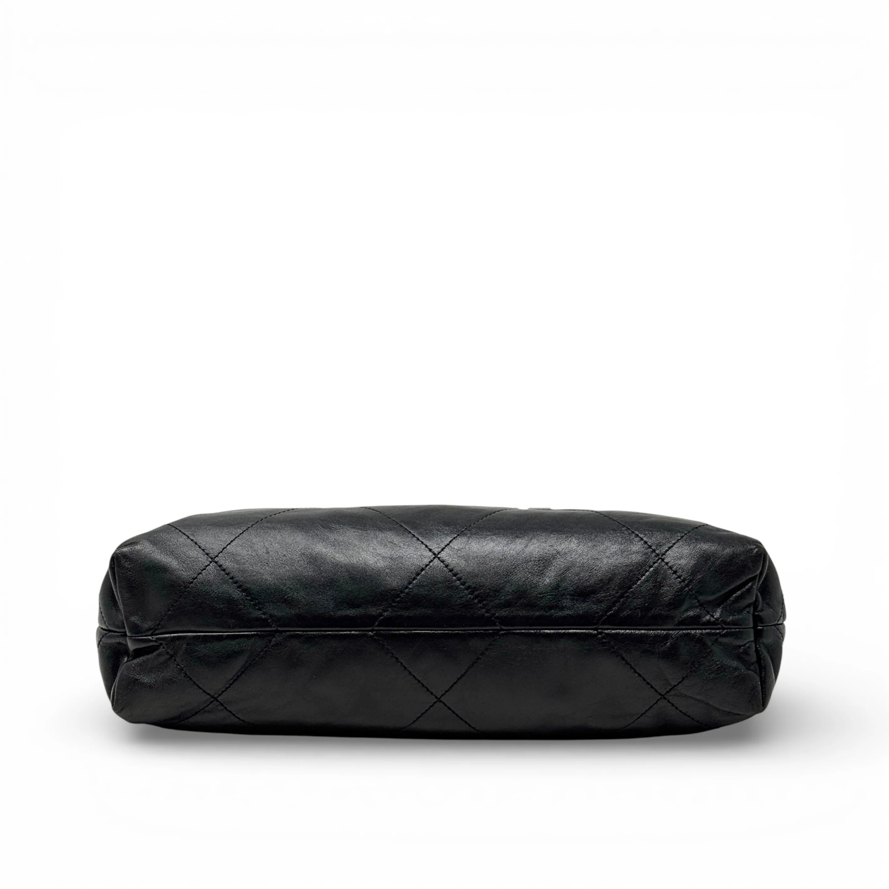 Chanel Black Small 22 Hobo With Pouch - Image 5