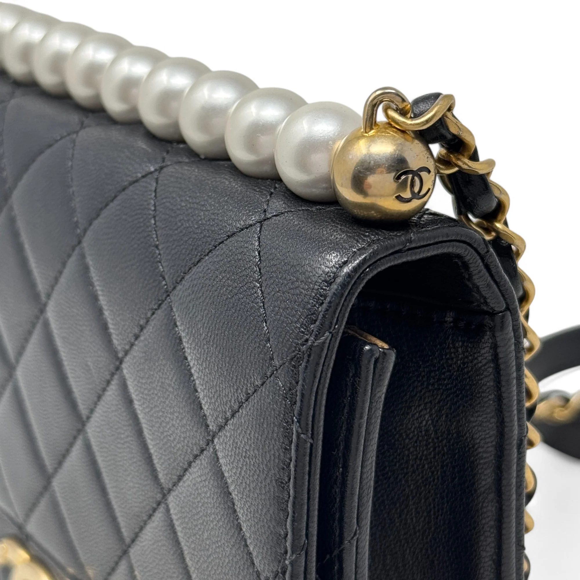Chanel Black Small Chic Pearl Flap - Image 14
