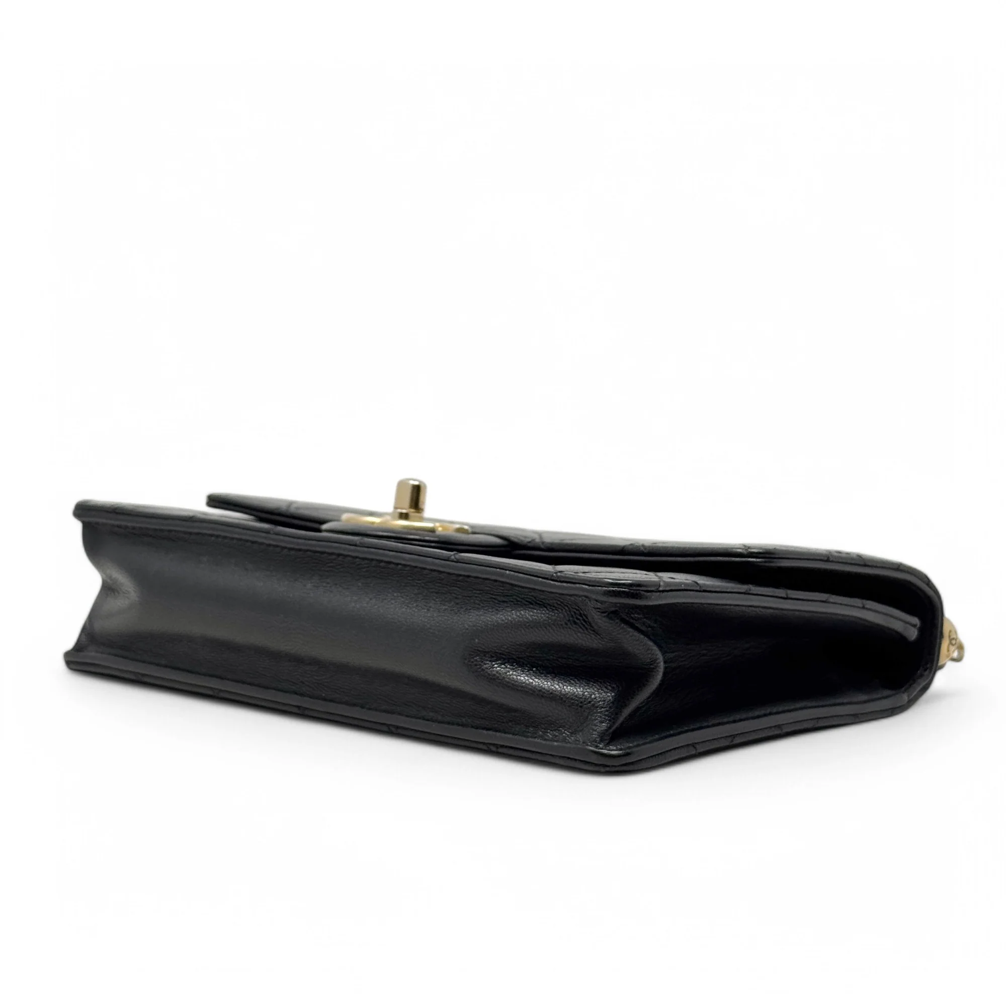 Chanel Black Small Chic Pearl Flap - Image 16