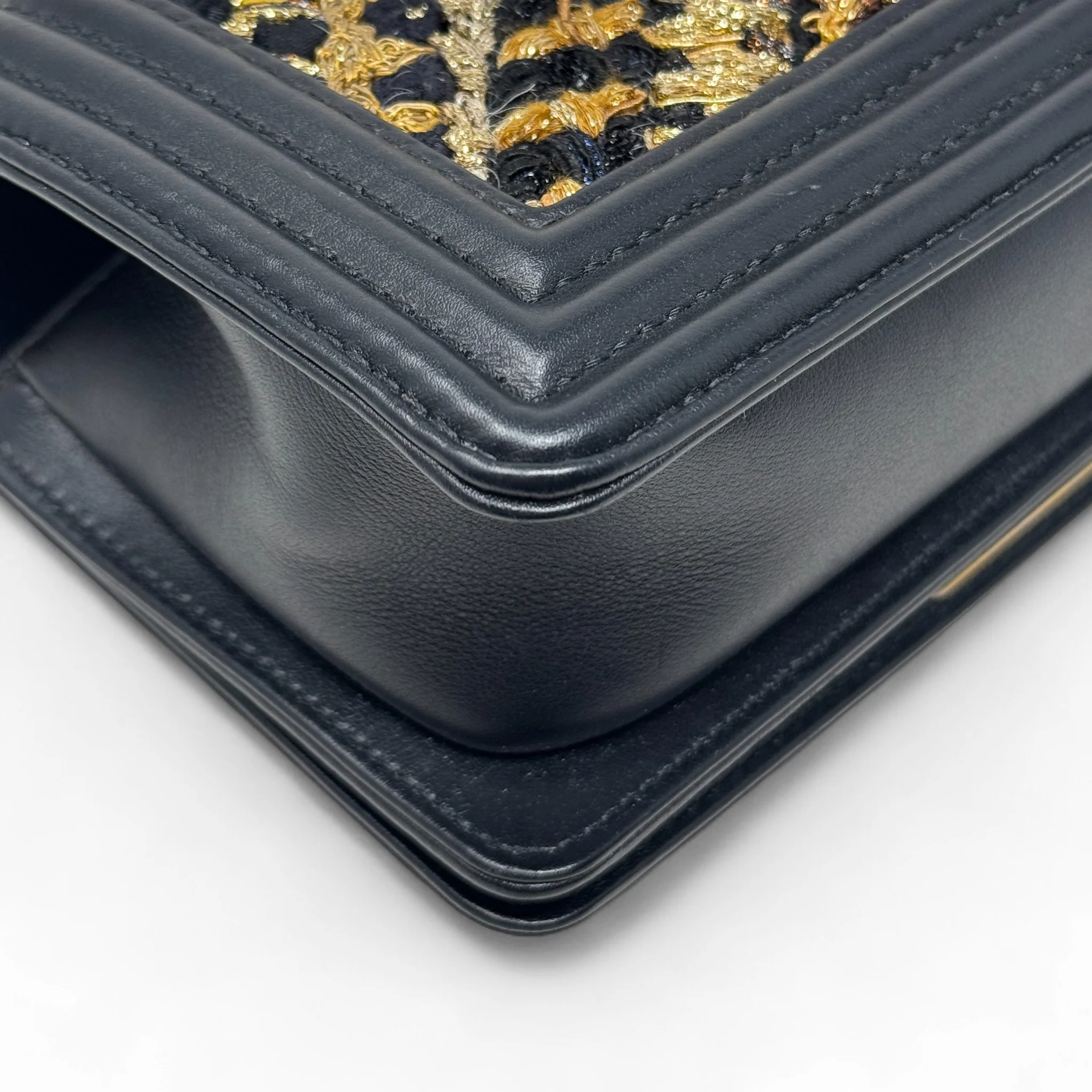 Chanel Black Tweed Small Boy Bag - Image 10
