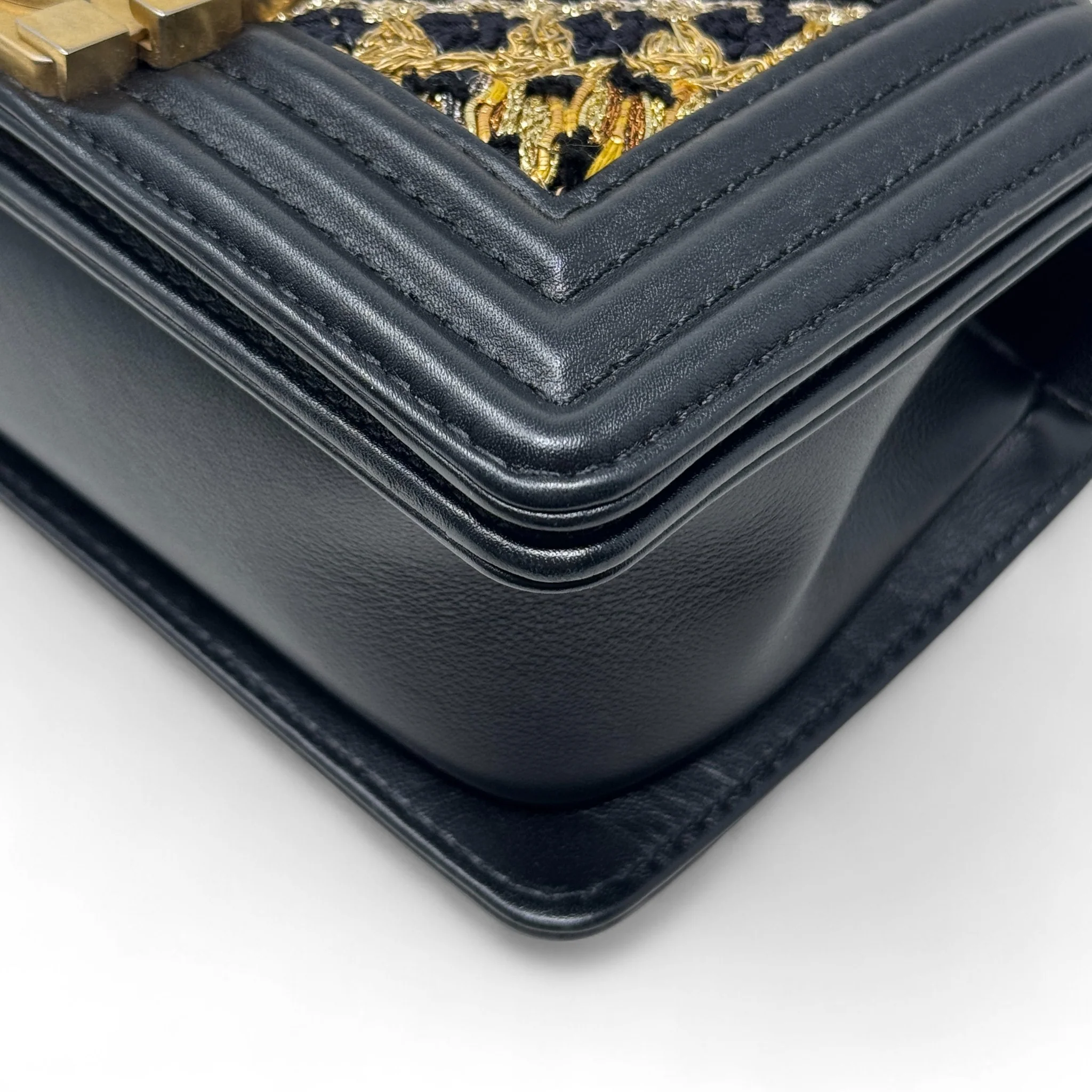 Chanel Black Tweed Small Boy Bag - Image 7