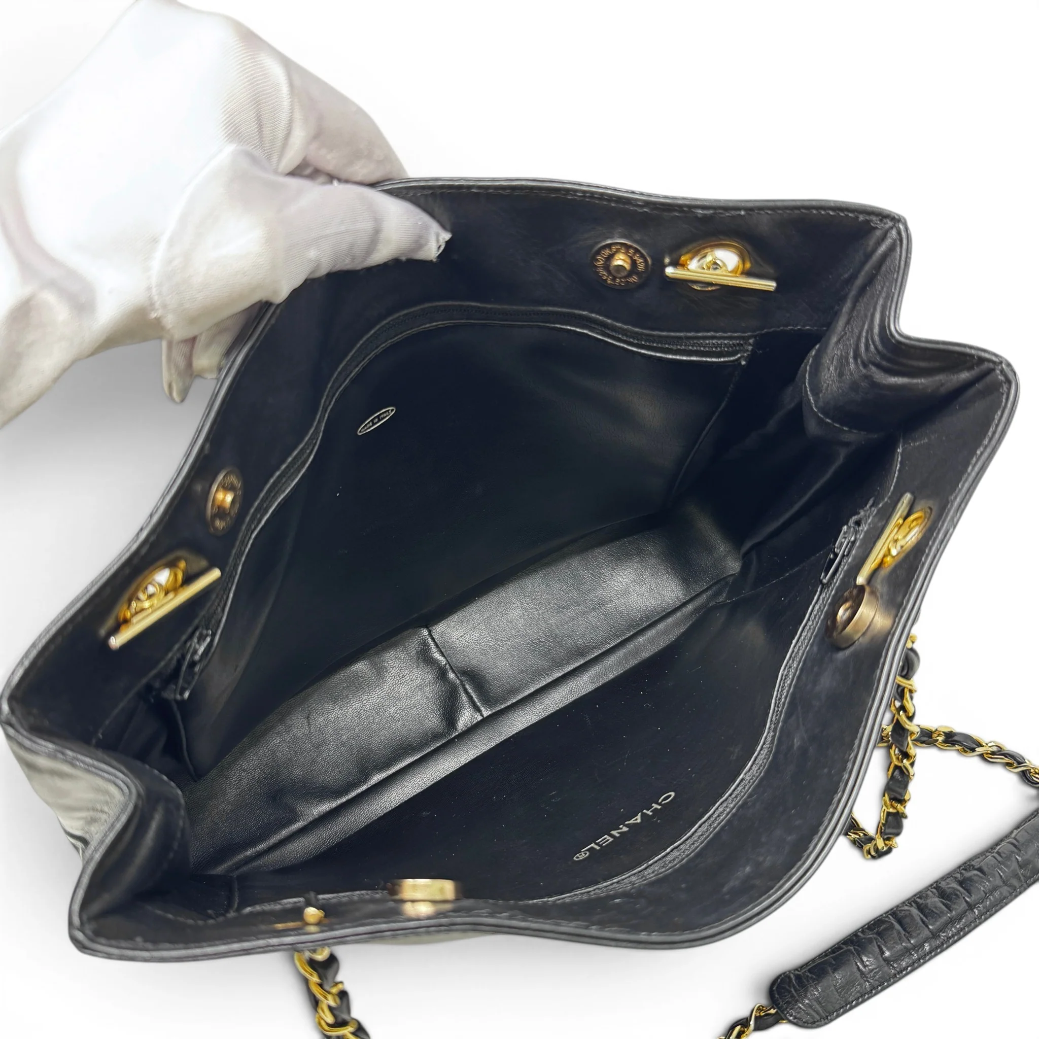 Chanel Black Vintage Timeless Chain Tote - Image 11