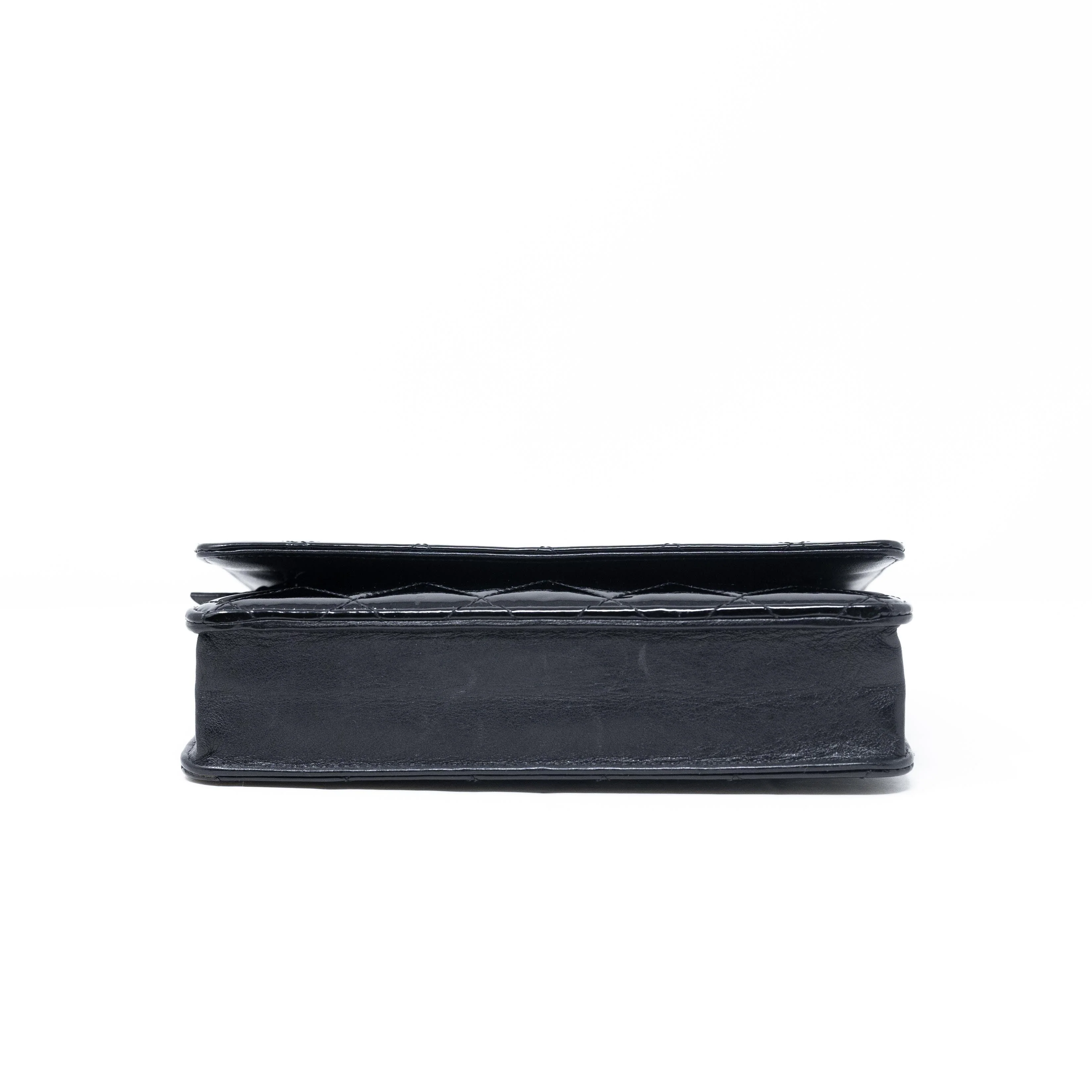 Chanel Black Patent Wallet On Chain - Image 5