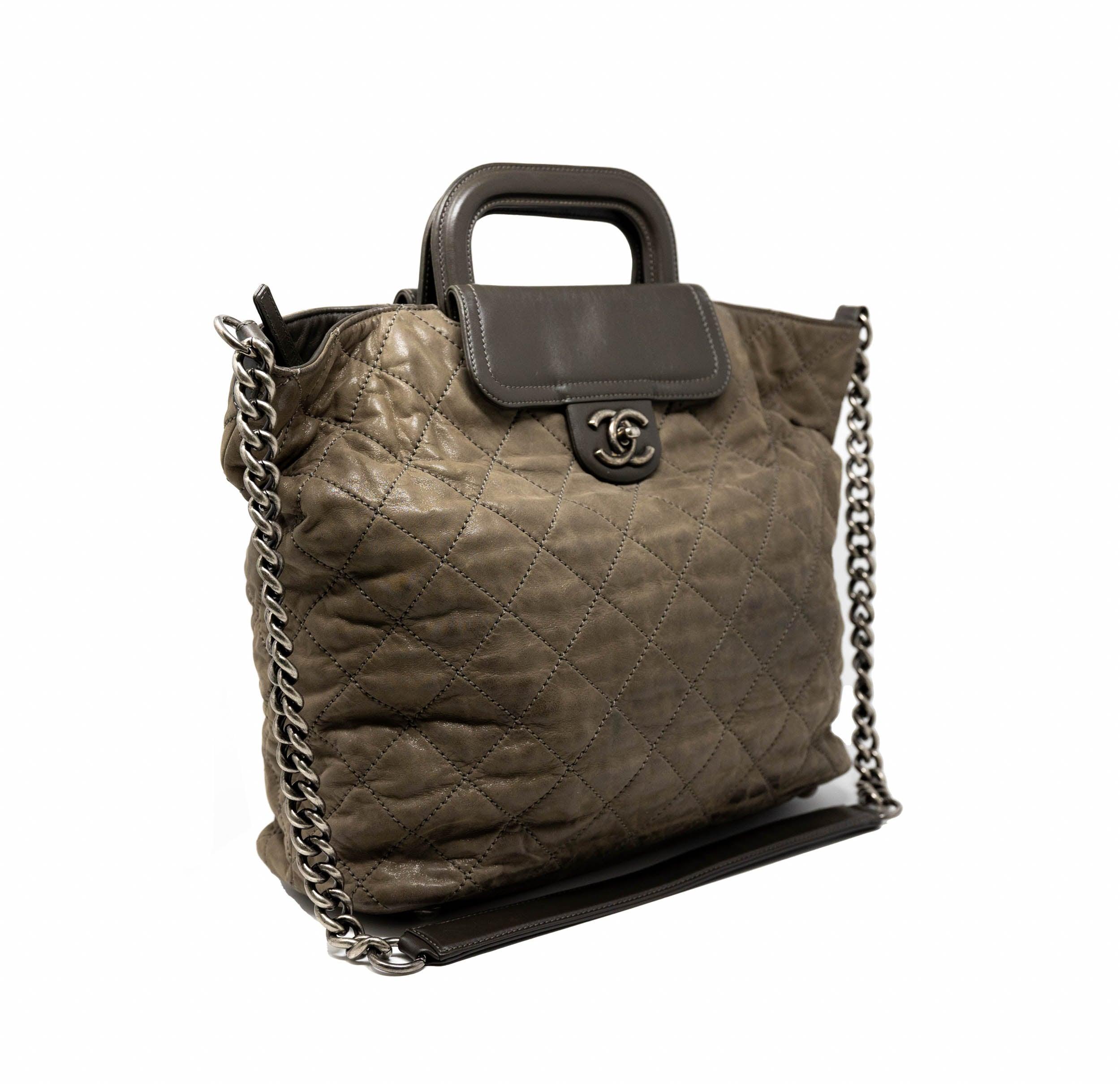 Chanel Brown In The Mix XL Tote - Image 4