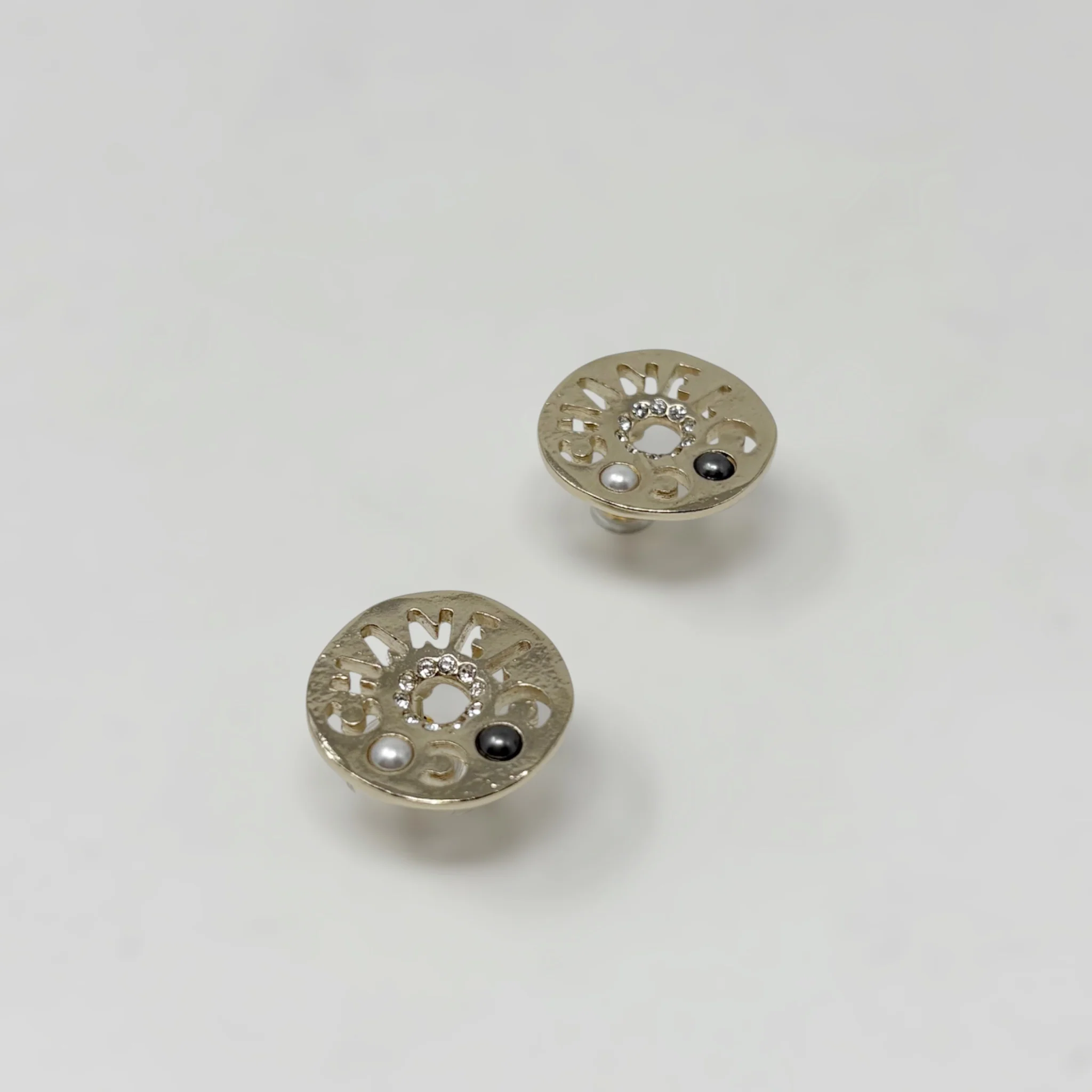 Chanel Gold Round Cut Out Stud Earrings - Image 4