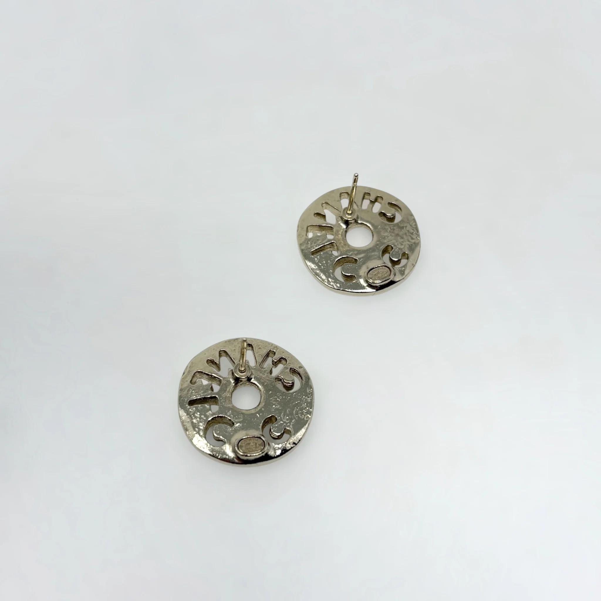 Chanel Gold Round Cut Out Stud Earrings - Image 6