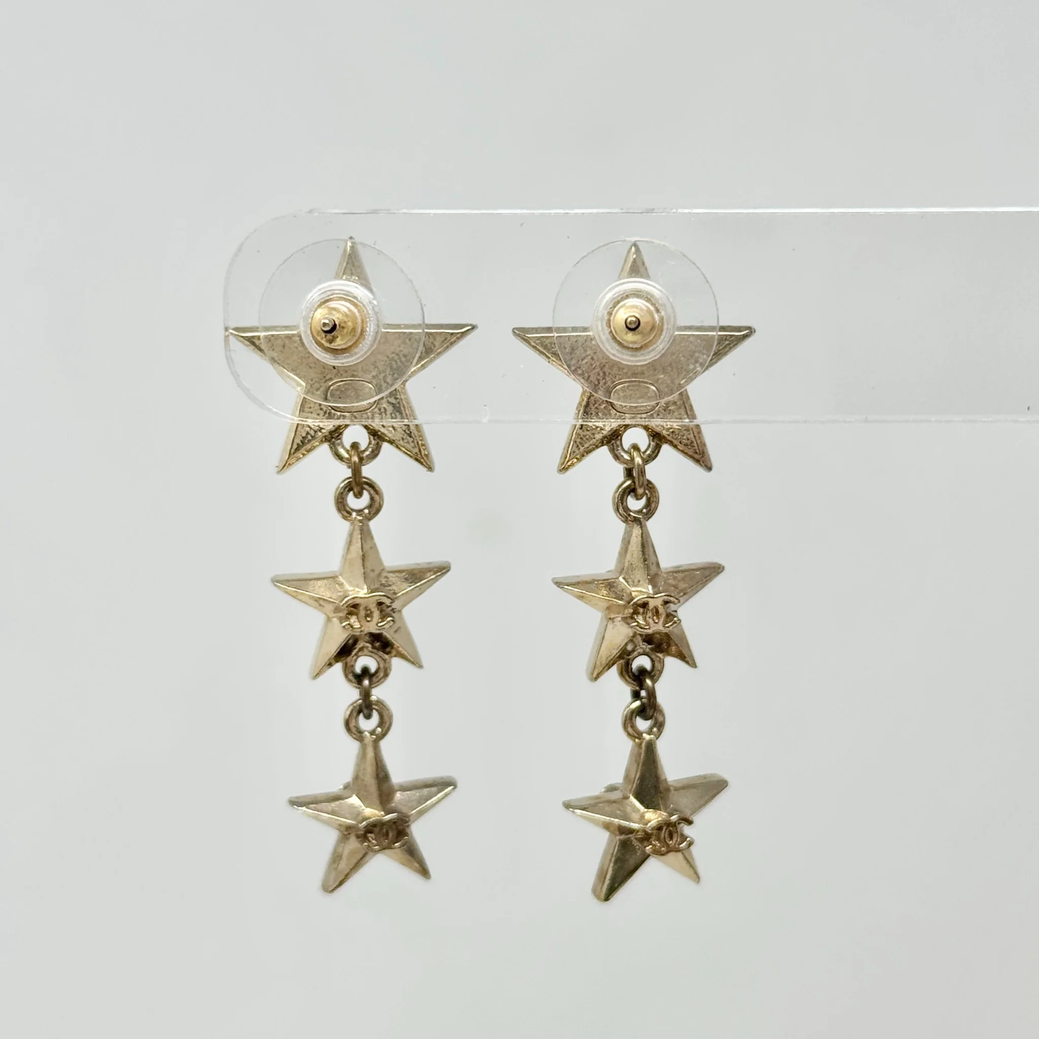 Chanel Gold Star CC Drop Earrings - Image 4