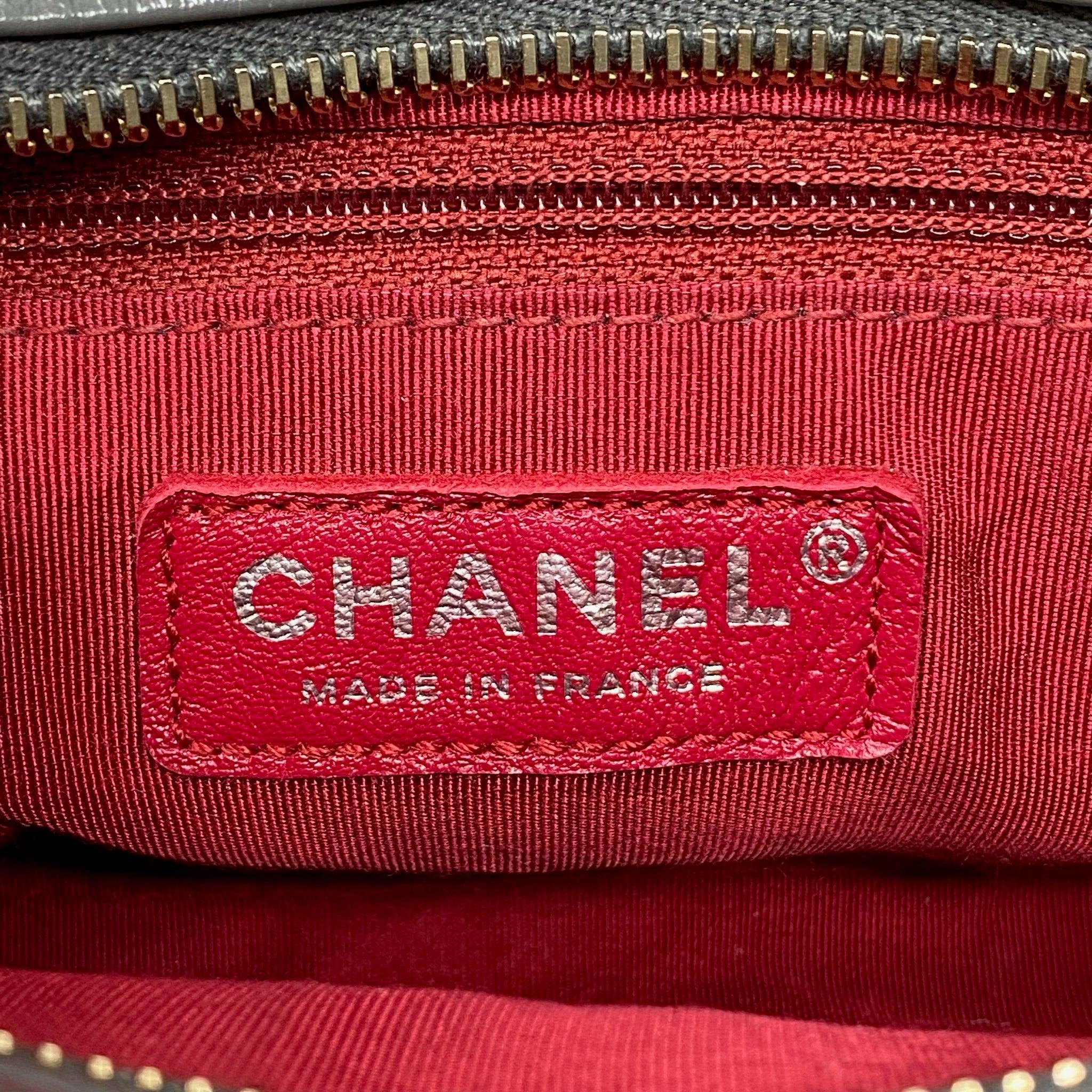 Chanel Gray Tweed Small Gabrielle Hobo Bag - Image 12