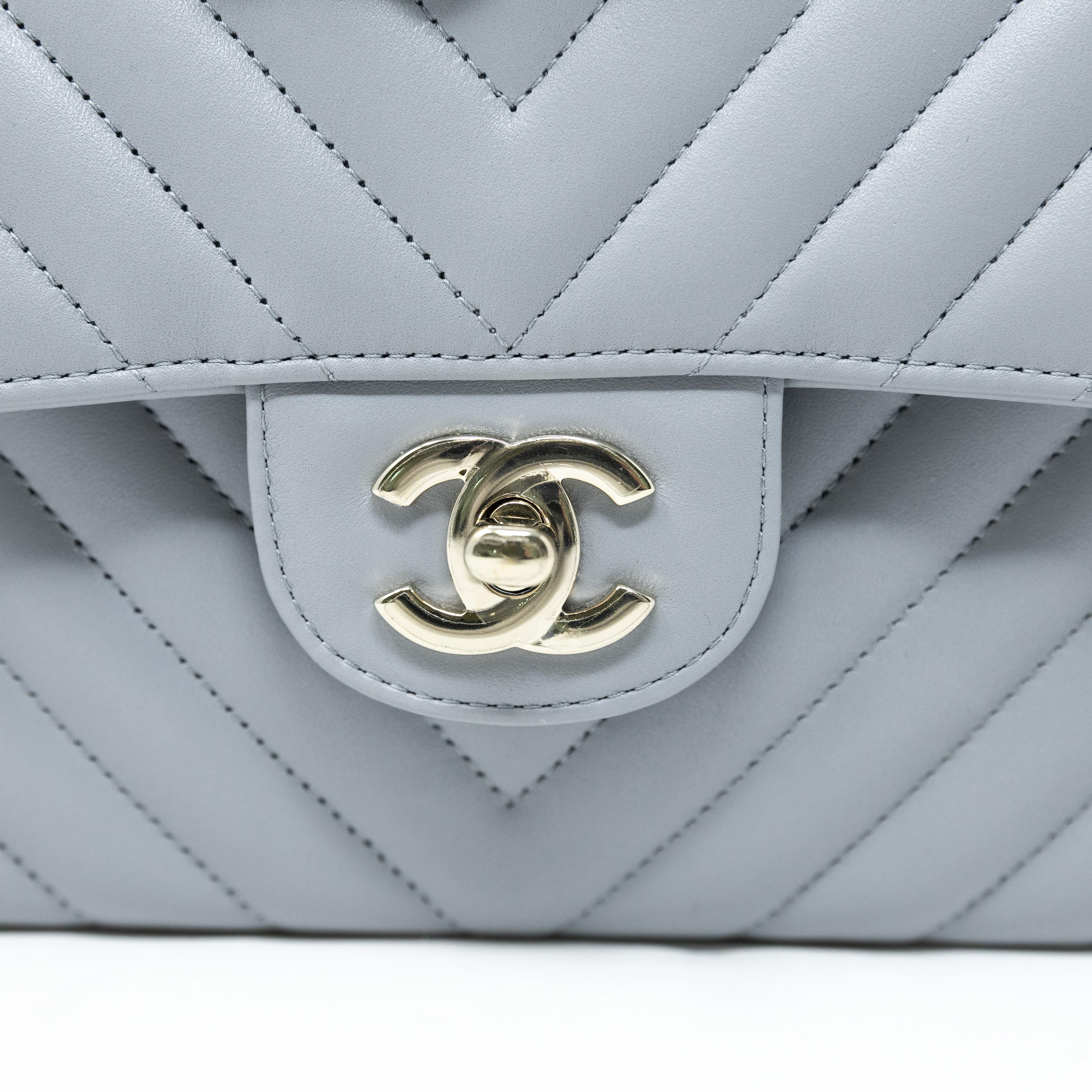 Chanel Grey Chevron Small Classic Flap - Image 5