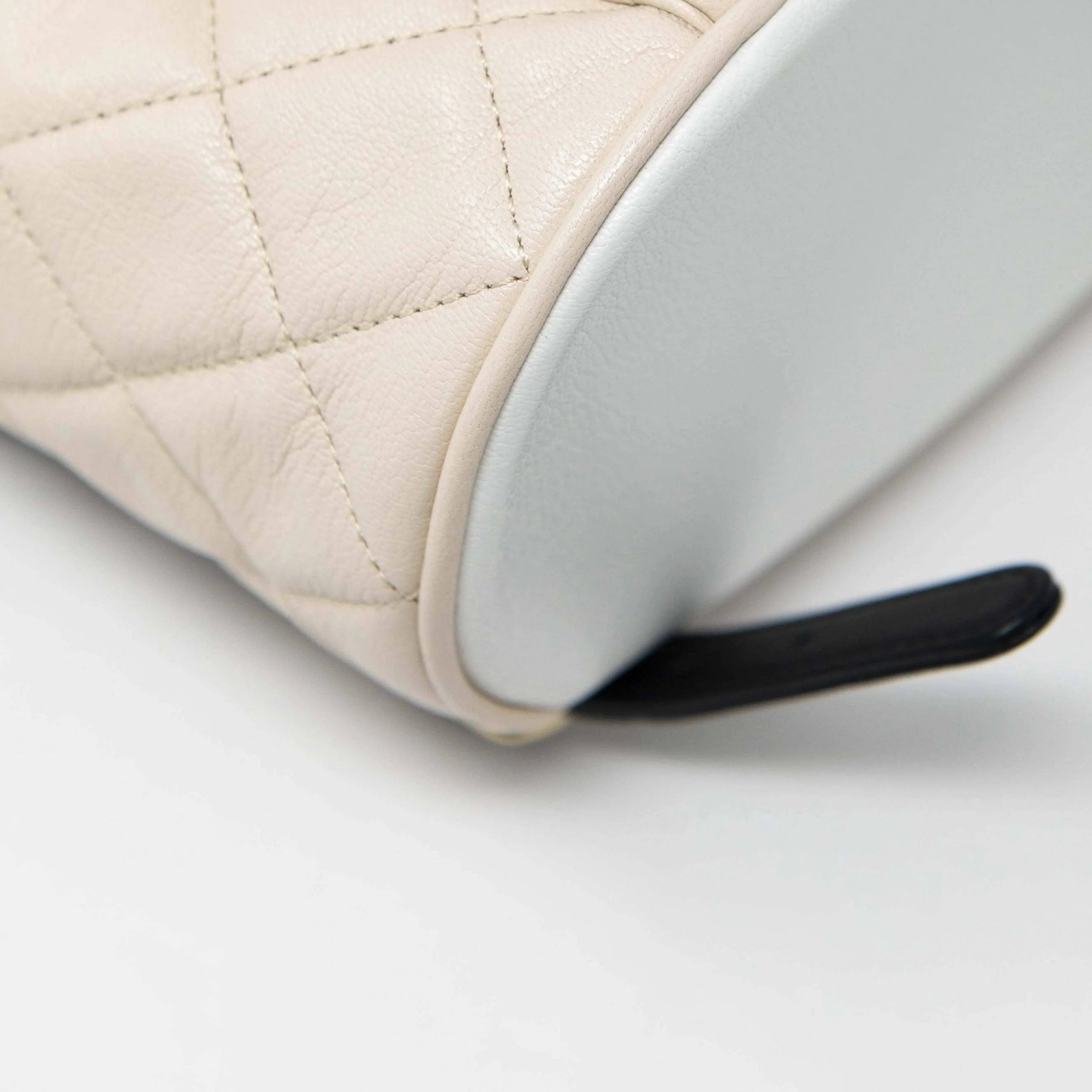 Chanel Tricolour Medium Duma Backpack - Image 9