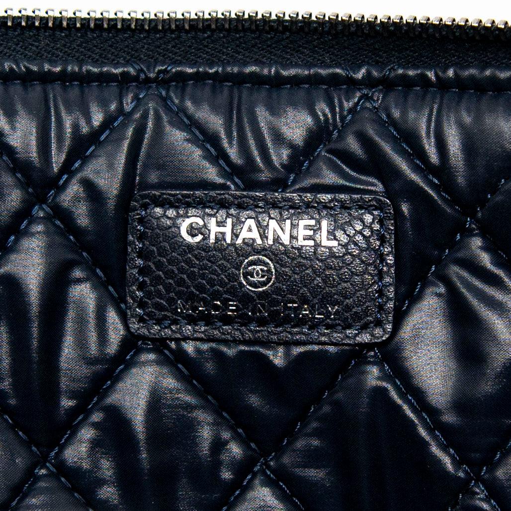 Chanel Navy Medium O Case Pouch - Image 10