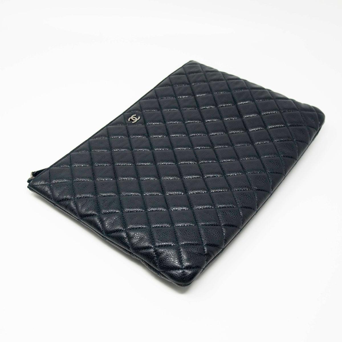 Chanel Navy Medium O Case Pouch - Image 4