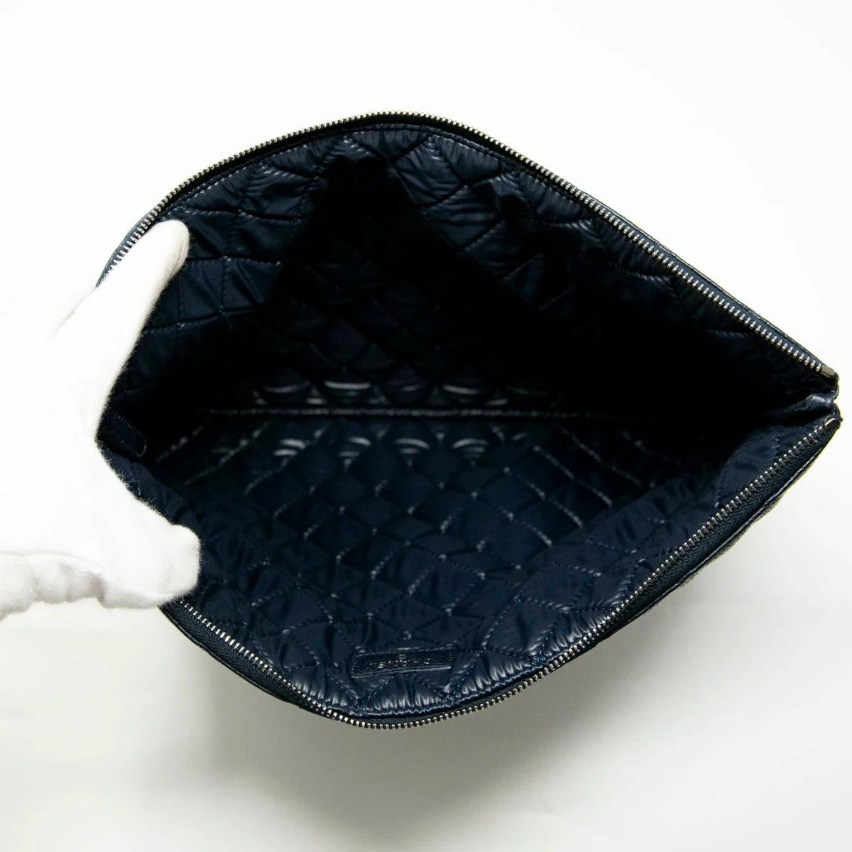 Chanel Navy Medium O Case Pouch - Image 7