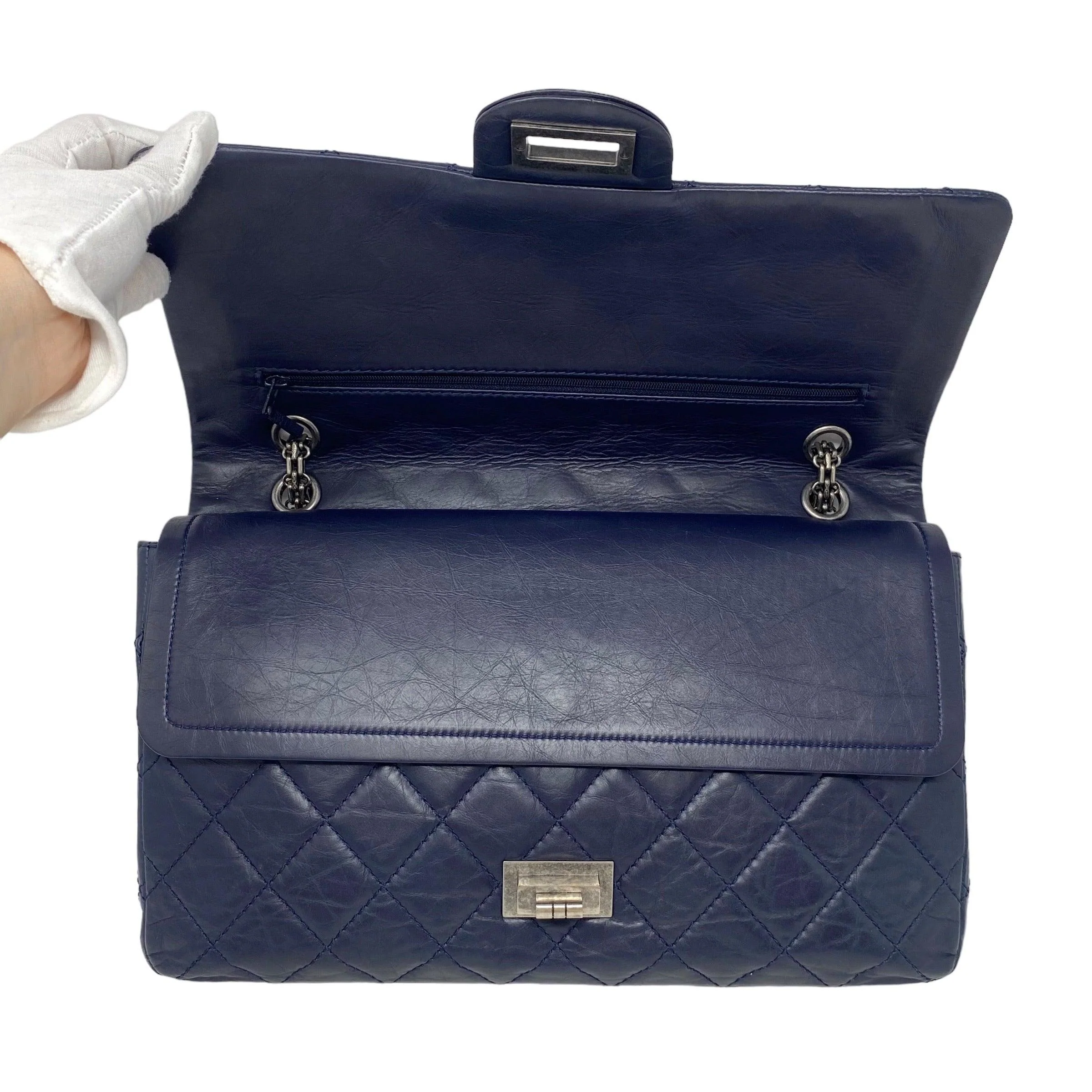 Chanel Navy Crinkled Calfskin 2.55 Reissue 227 - Image 5