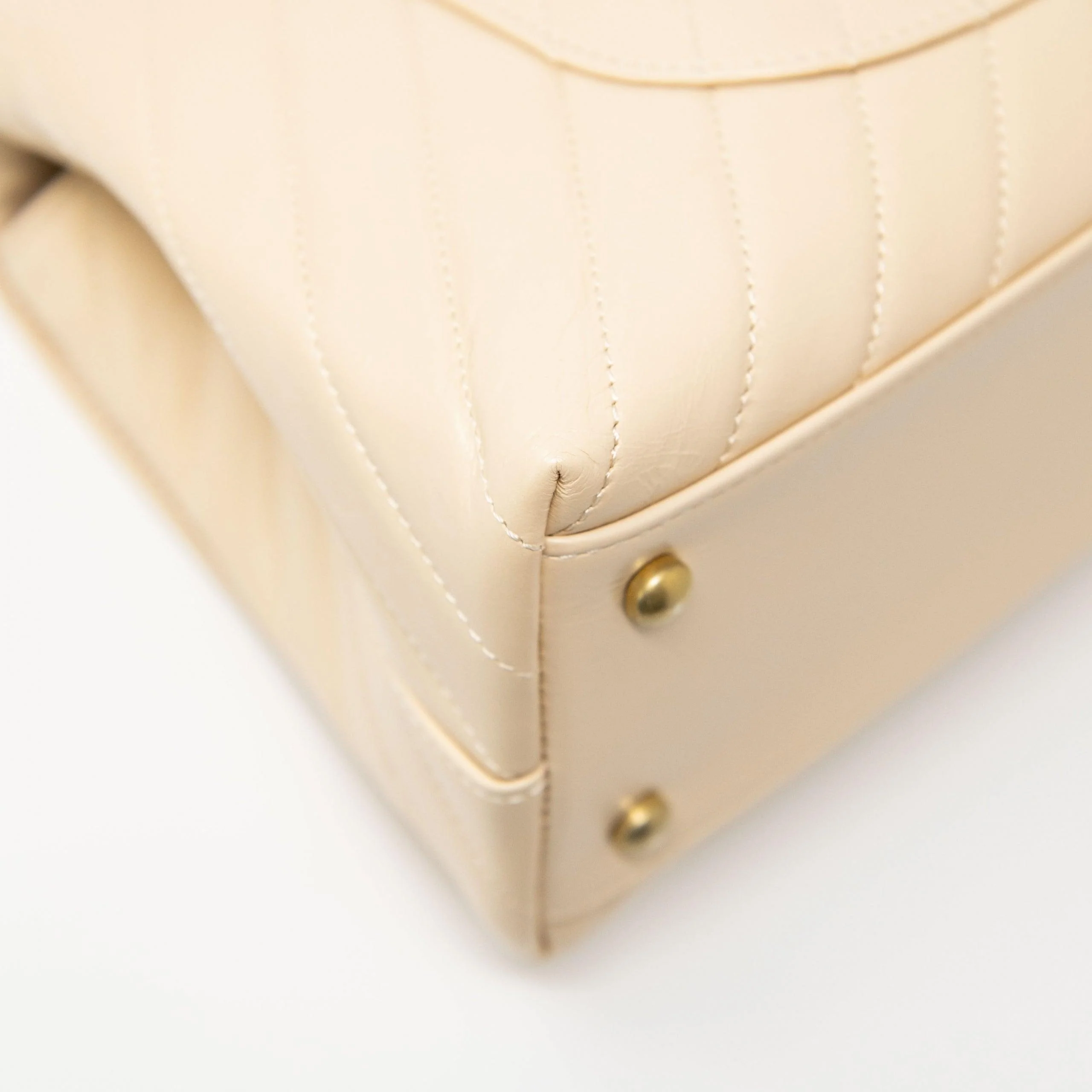 Chanel Beige Medium Coco Handle - Image 10