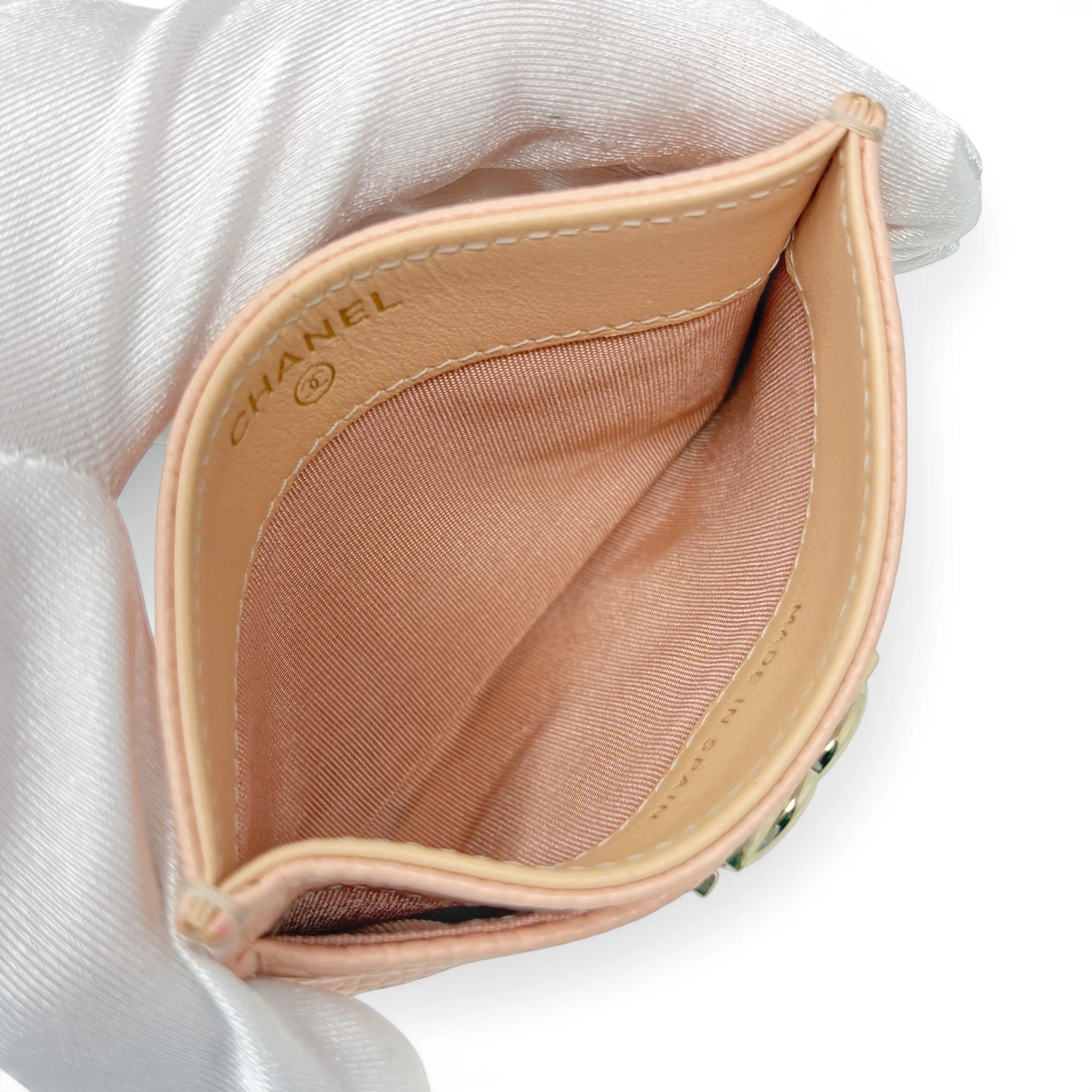 Chanel Peach Caviar Boy Cardholder - Image 5