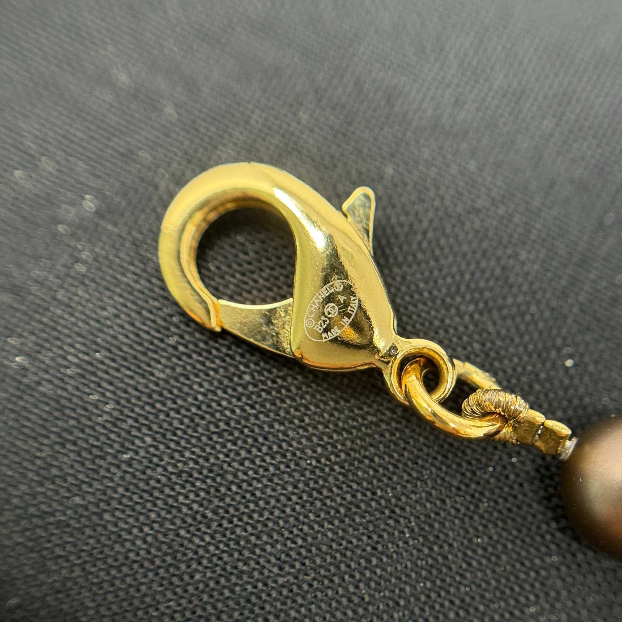 Chanel Brown Pearl Crystal CC Choker - Image 4