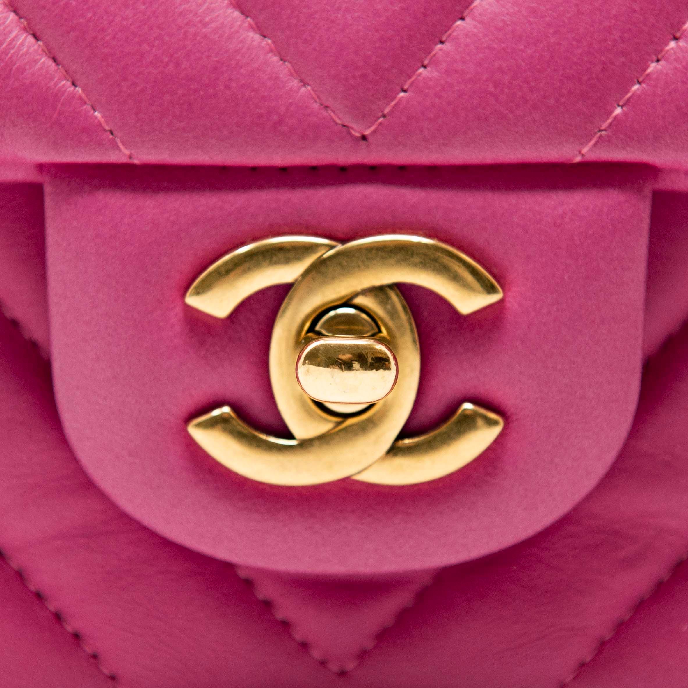 Chanel Pink Chevron Mini Flap - Image 12