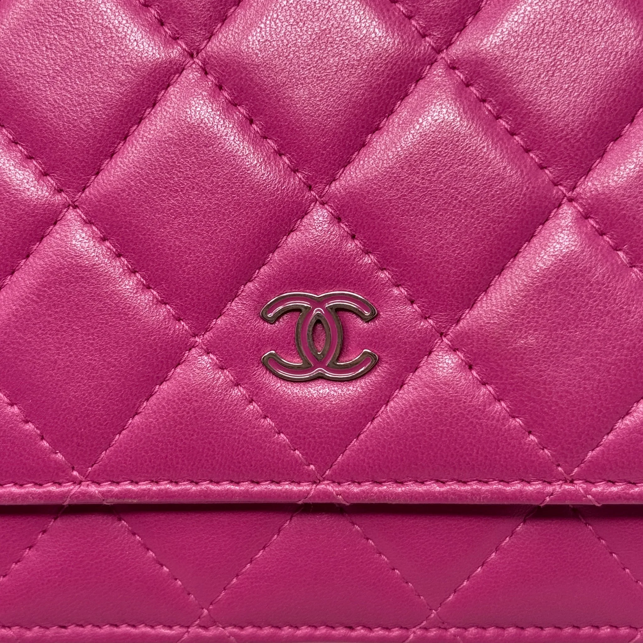 Chanel Pink Lambskin Classic Wallet On Chain - Image 10