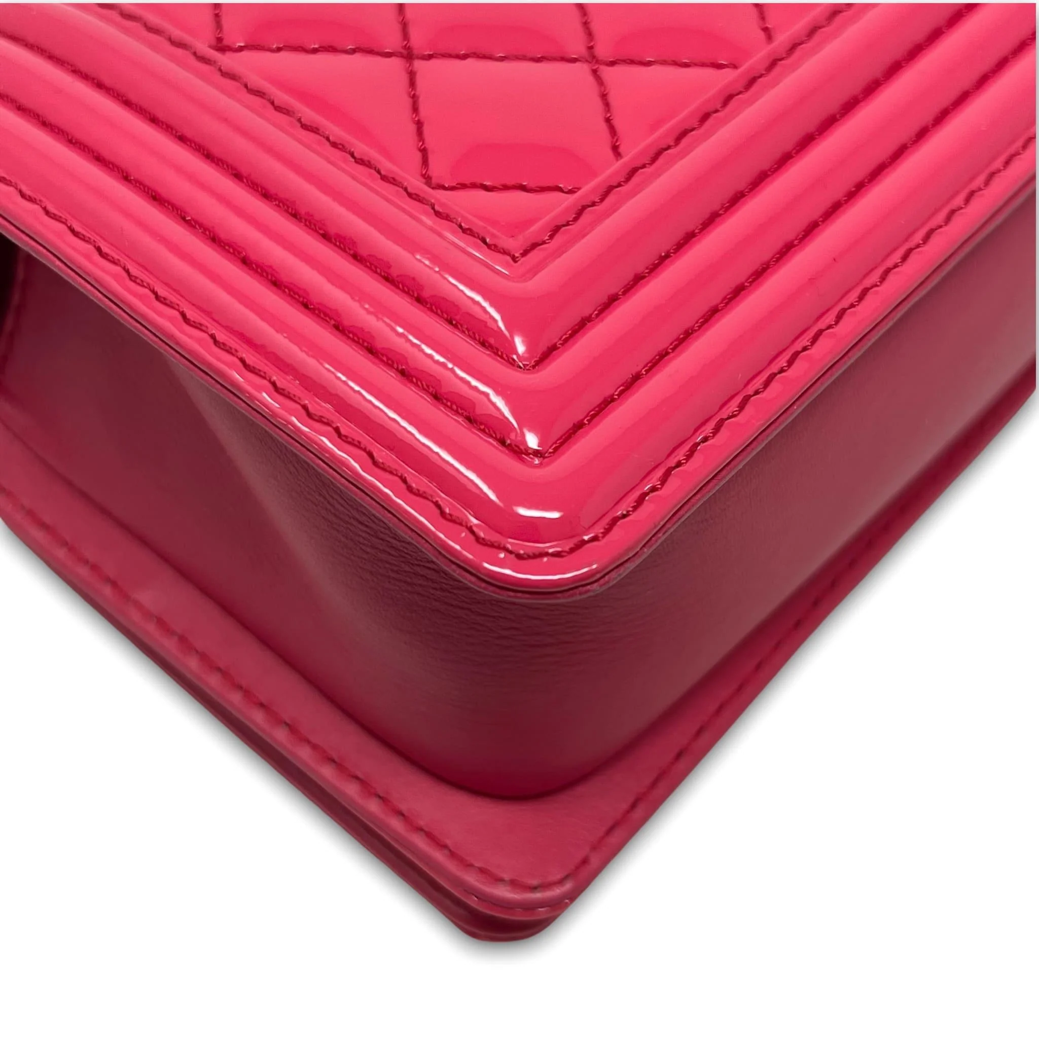 Chanel Pink Patent Small Boy Bag - Image 11