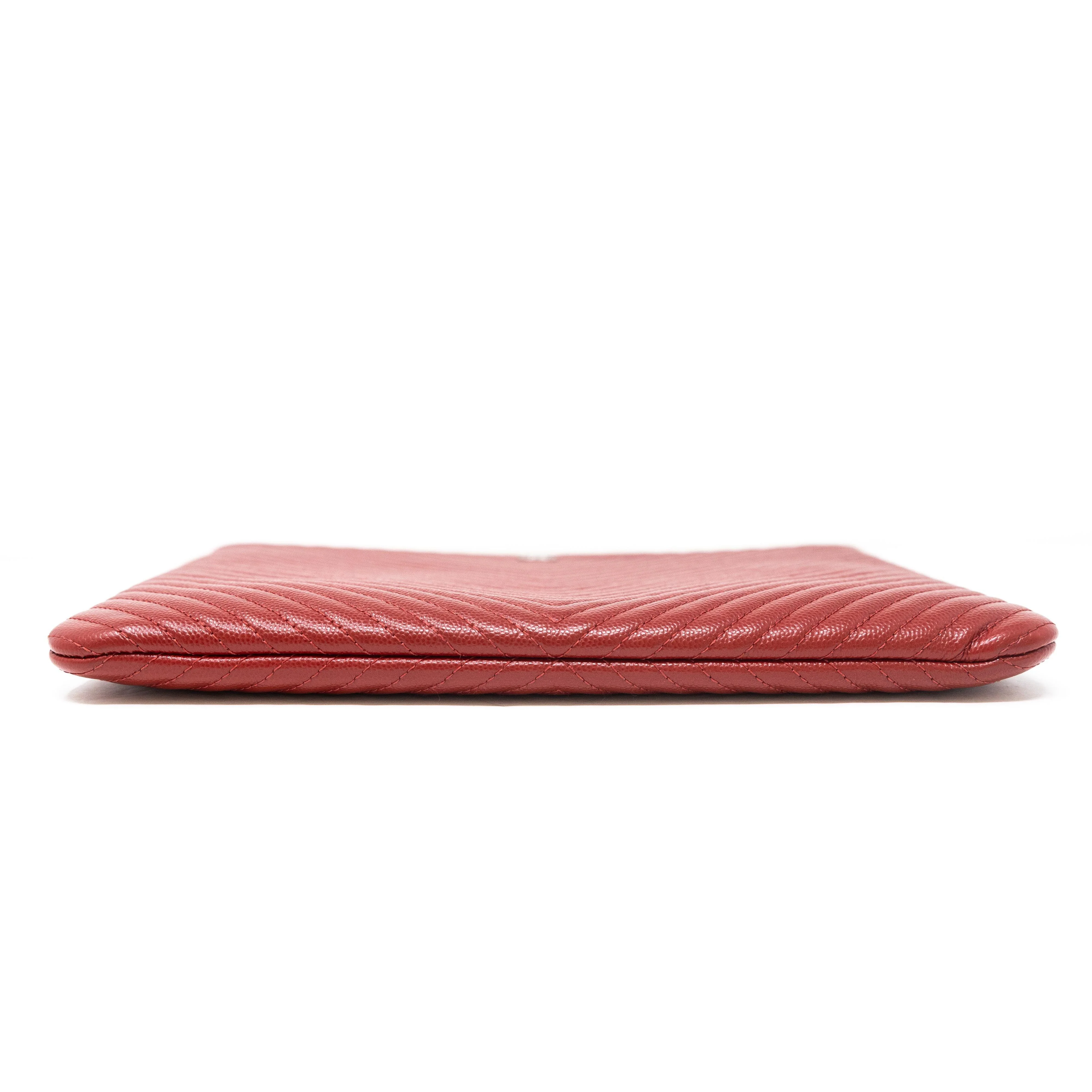Chanel Red Medium O Case Pouch - Image 4