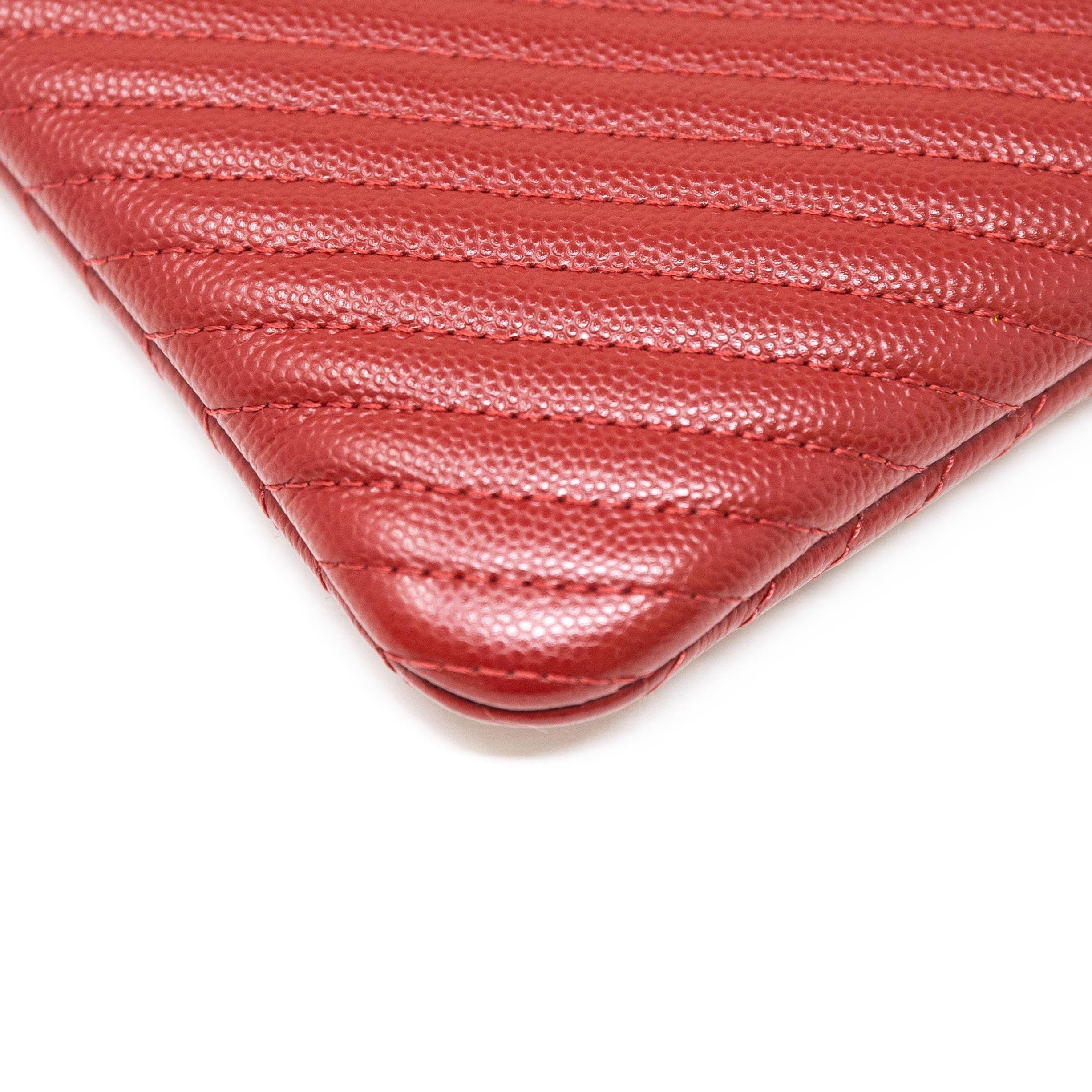 Chanel Red Medium O Case Pouch - Image 6