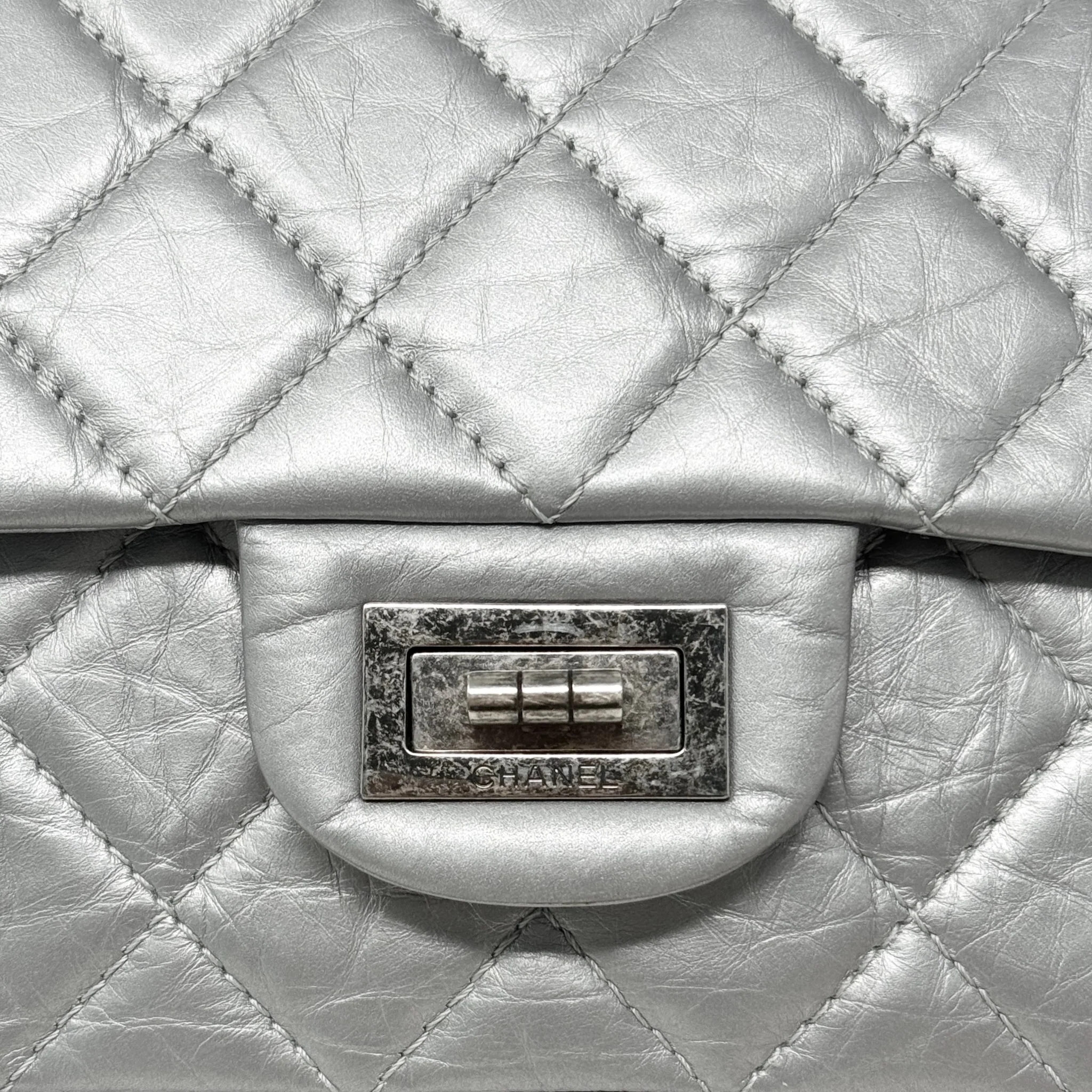 Chanel Silver Calfskin 2.55 Reissue 227 - Image 10