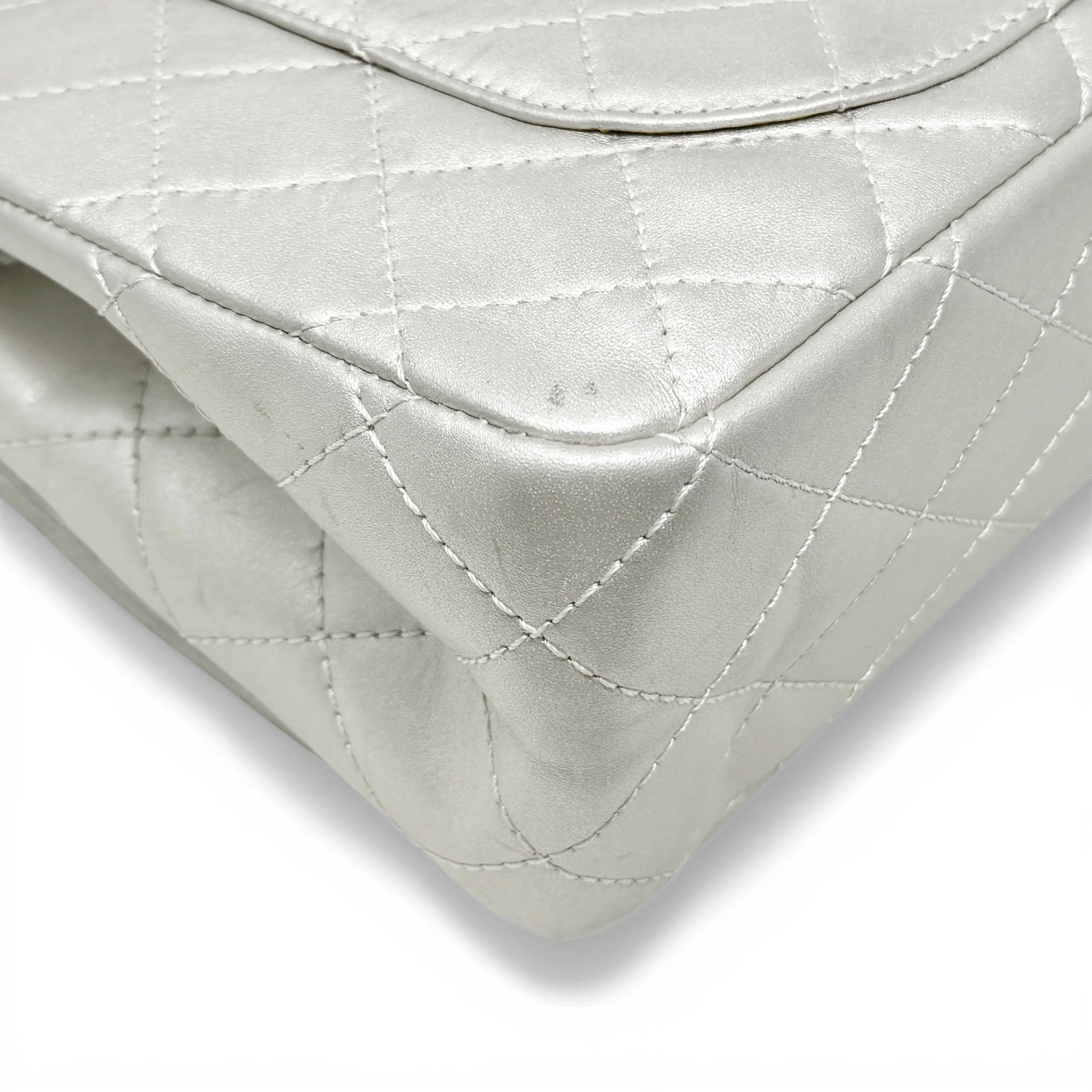 Chanel Silver Calfskin 2.55 Reissue 227 - Image 11