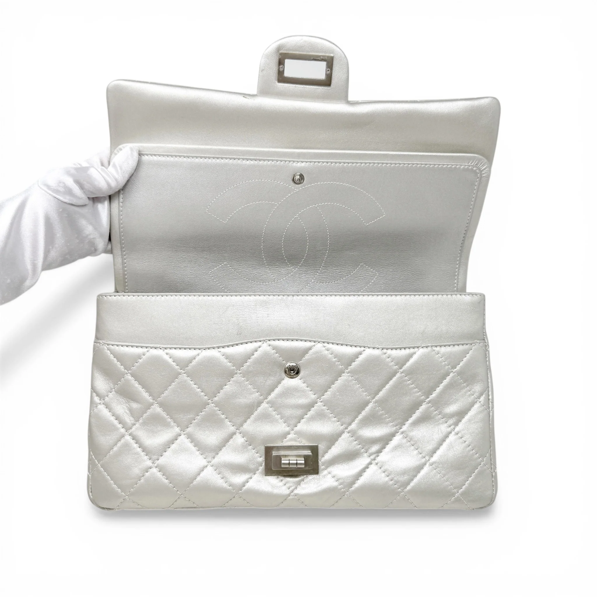 Chanel Silver Calfskin 2.55 Reissue 227 - Image 13